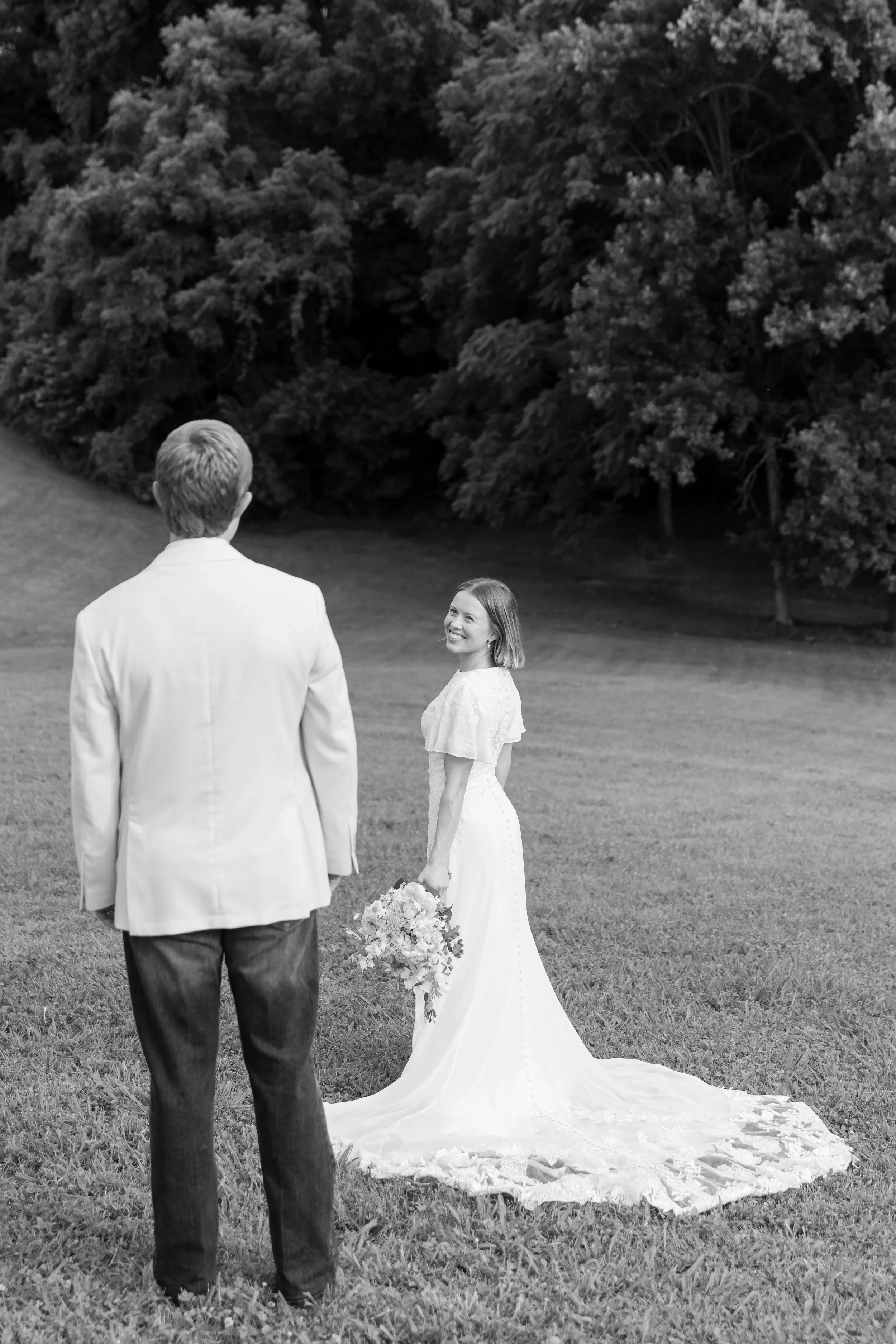 brittney_beeler_photography_the_abby_farm_louisville_wedding-542.jpg