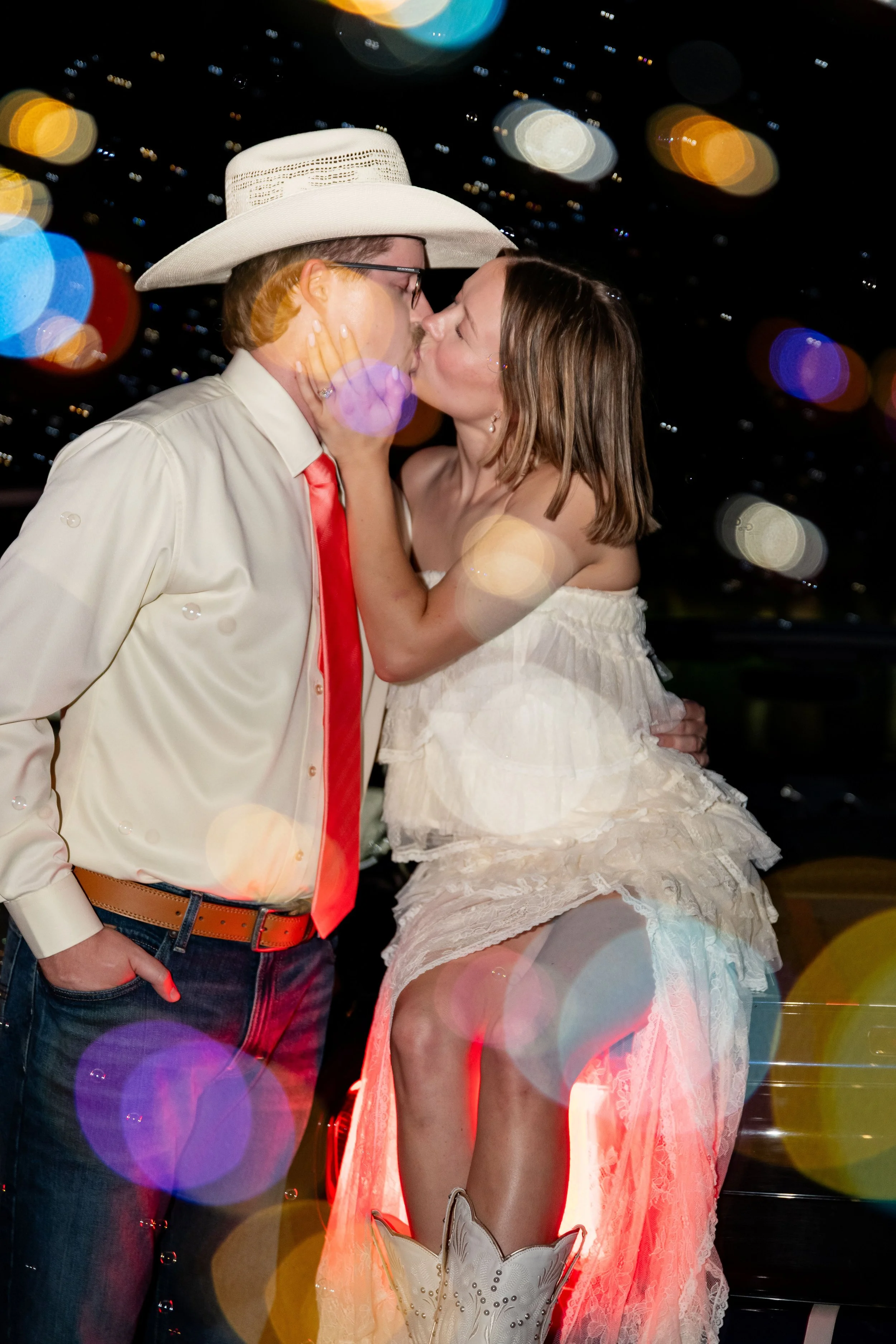 brittney_beeler_photography_the_abby_farm_louisville_wedding-733.jpg