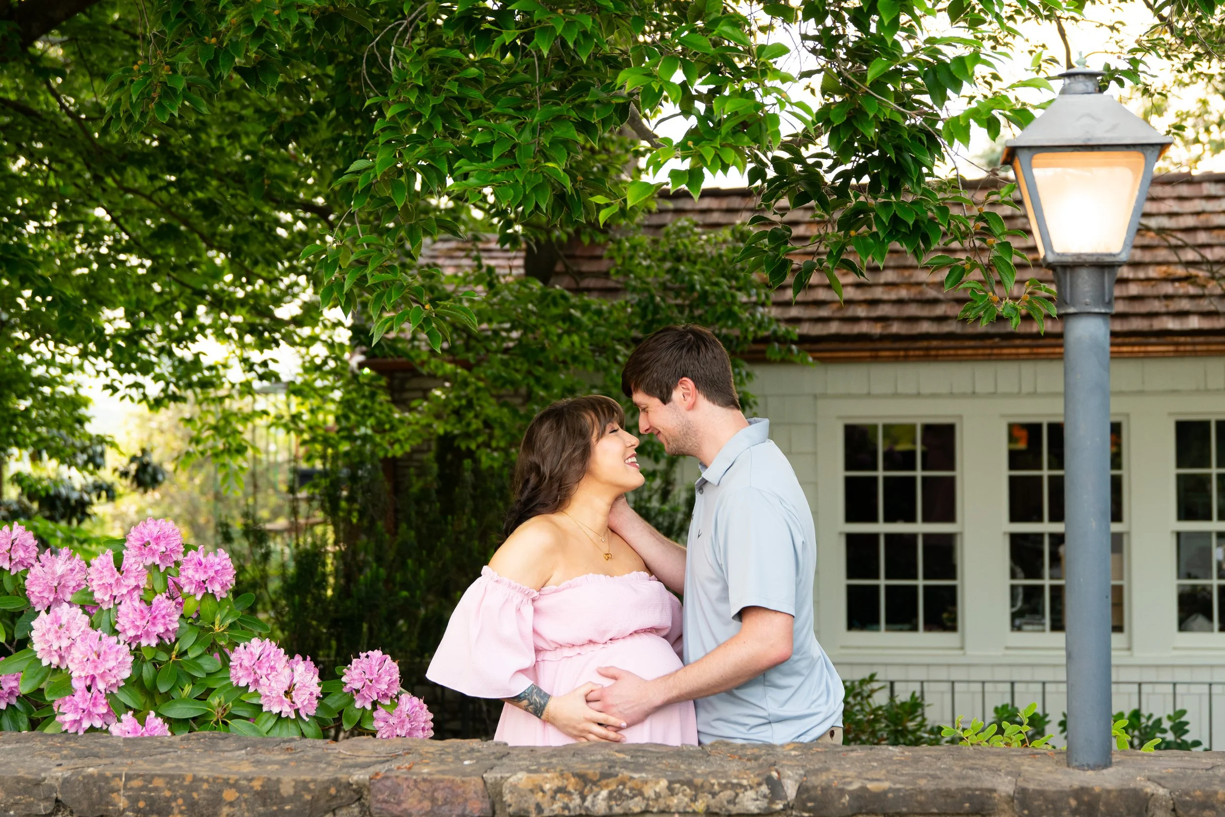 brittney_beeler_photography_spring_maternity_session-21.jpg