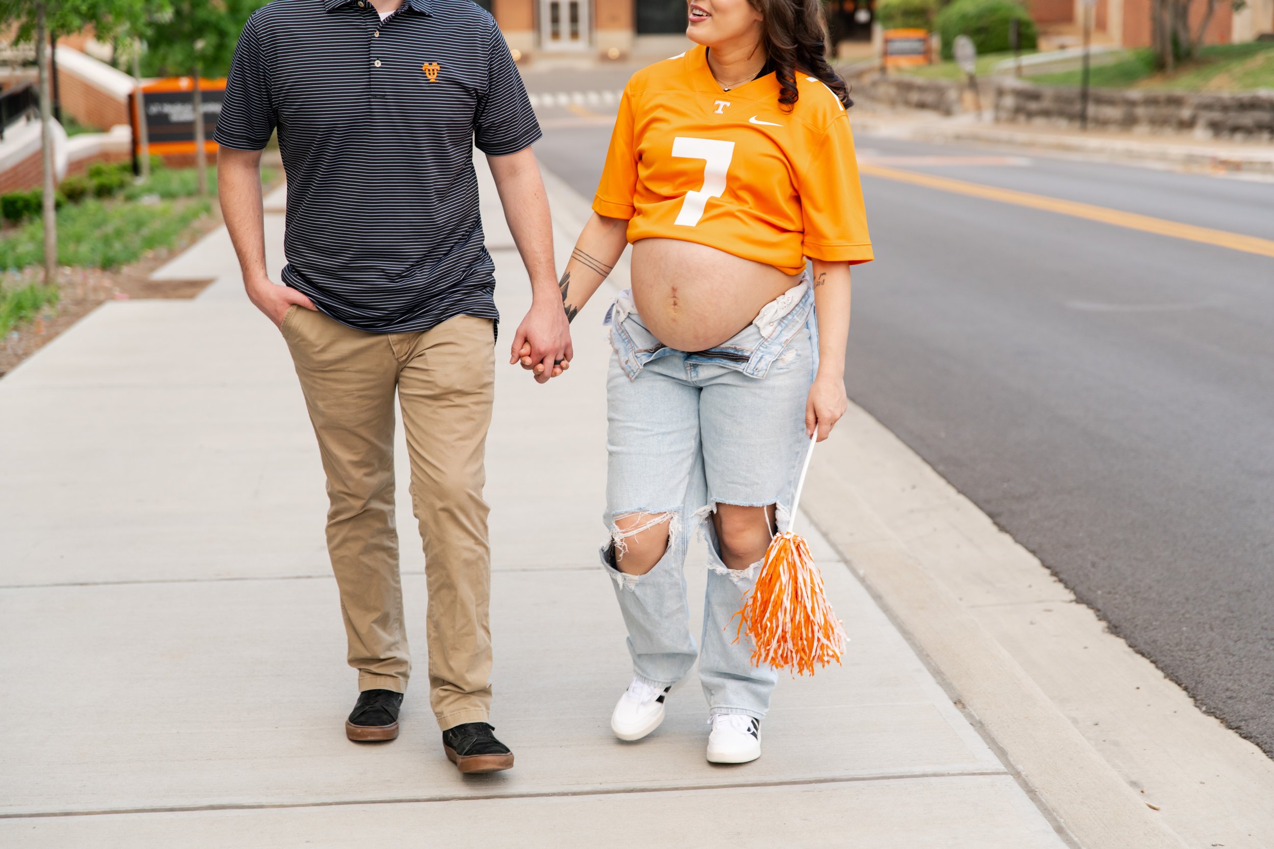 brittney_beeler_photography_spring_maternity_session-93.jpg