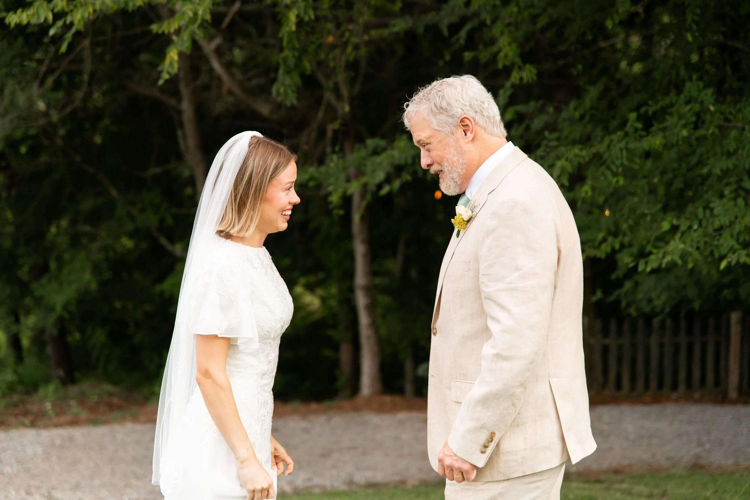 brittney_beeler_photography_the_abby_farm_louisville_wedding-196.jpg