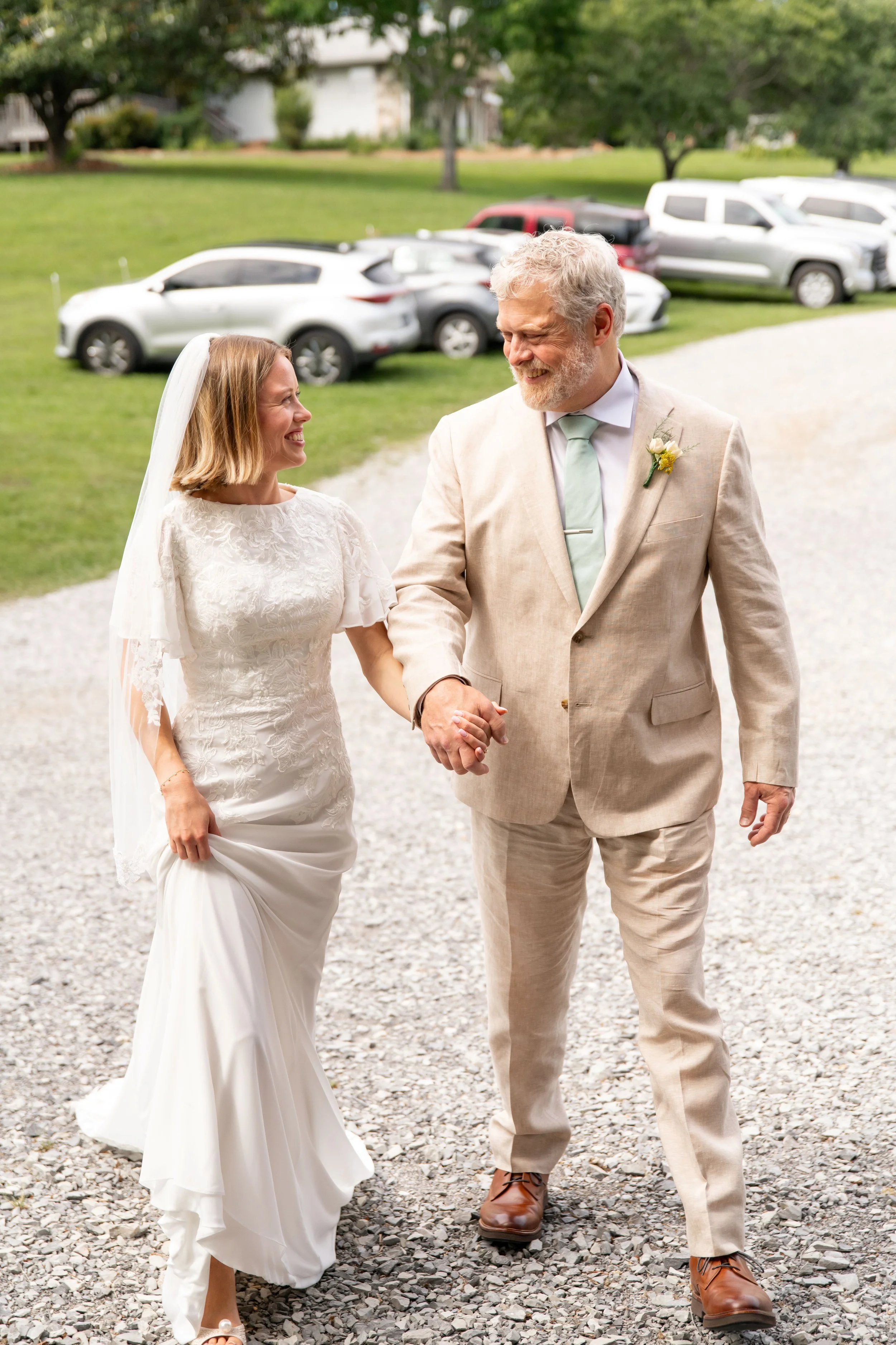 brittney_beeler_photography_the_abby_farm_louisville_wedding-205.jpg