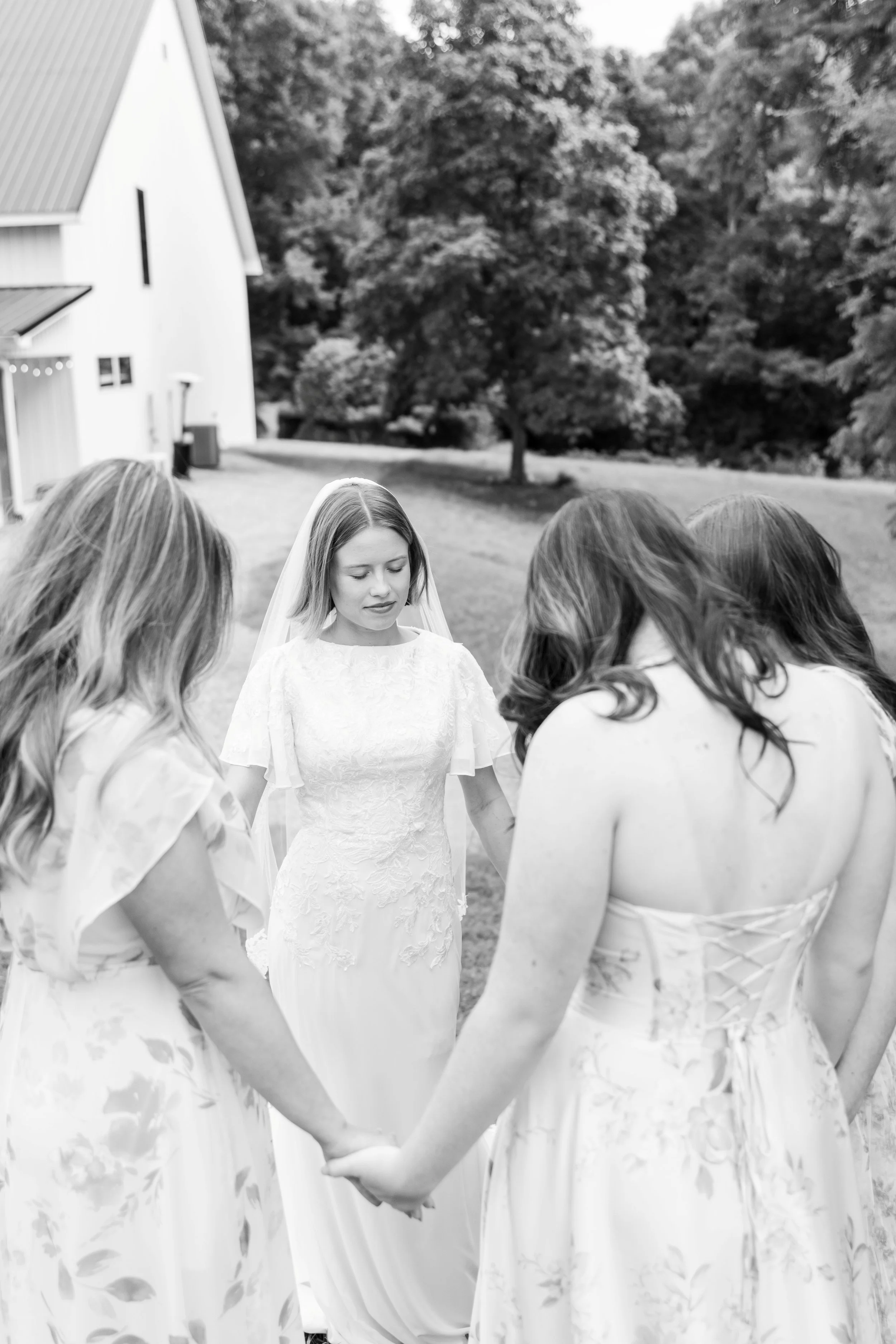 brittney_beeler_photography_the_abby_farm_louisville_wedding-221.jpg