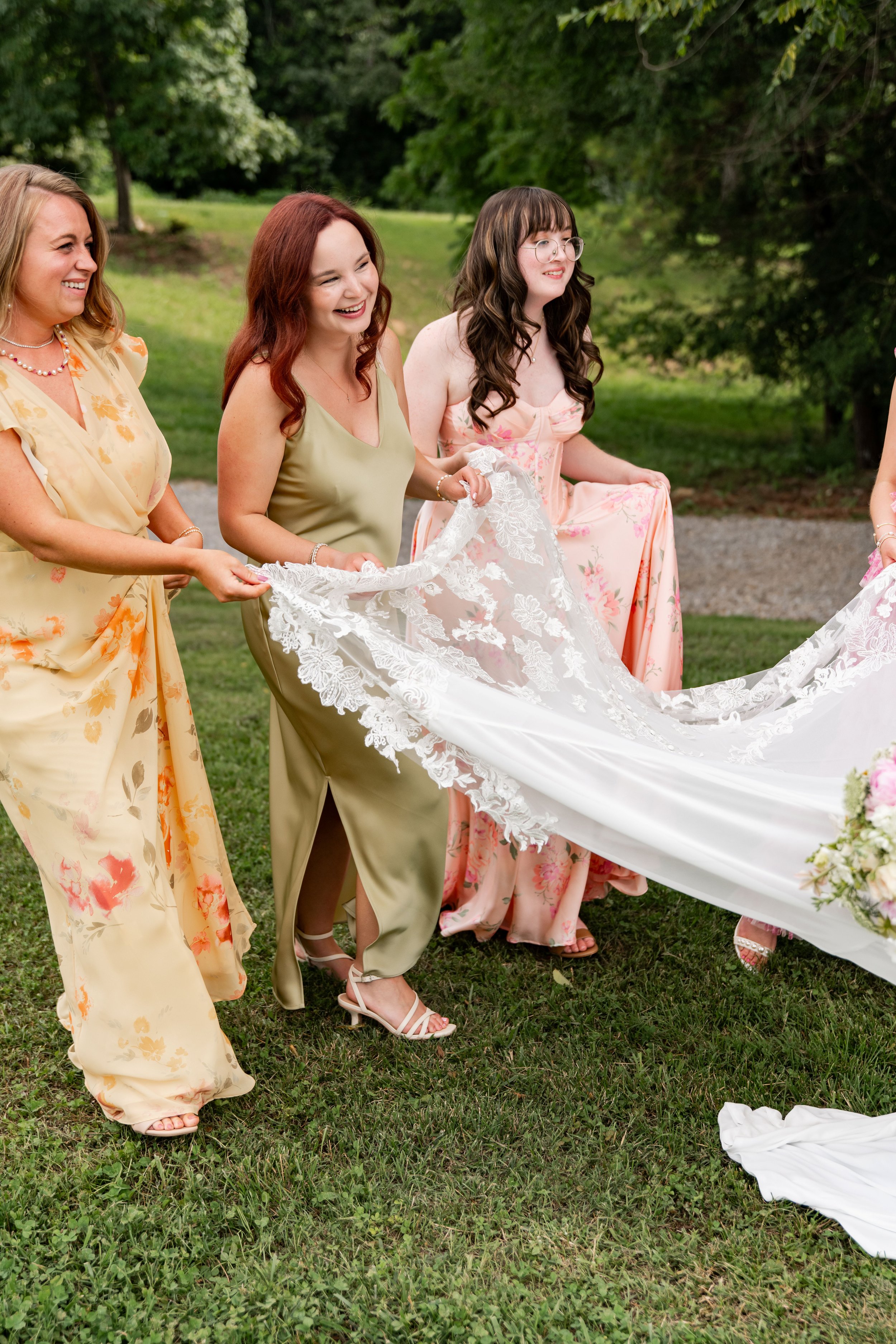 brittney_beeler_photography_the_abby_farm_louisville_wedding-232.jpg