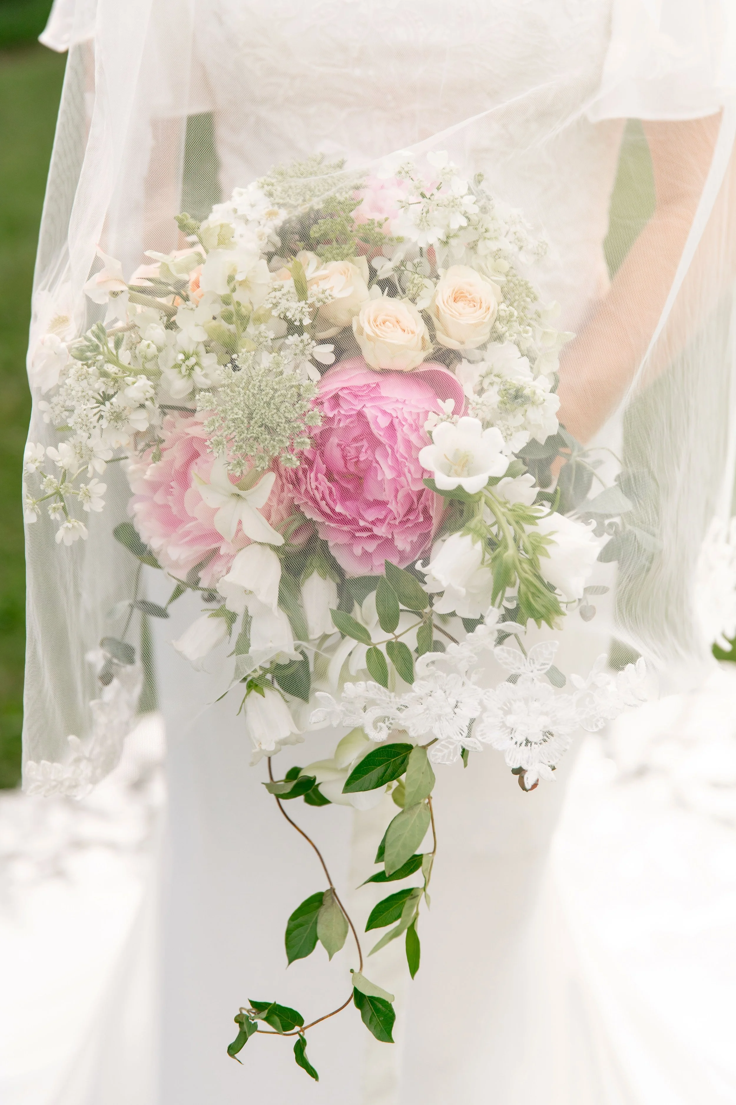 brittney_beeler_photography_the_abby_farm_louisville_wedding-293.jpg