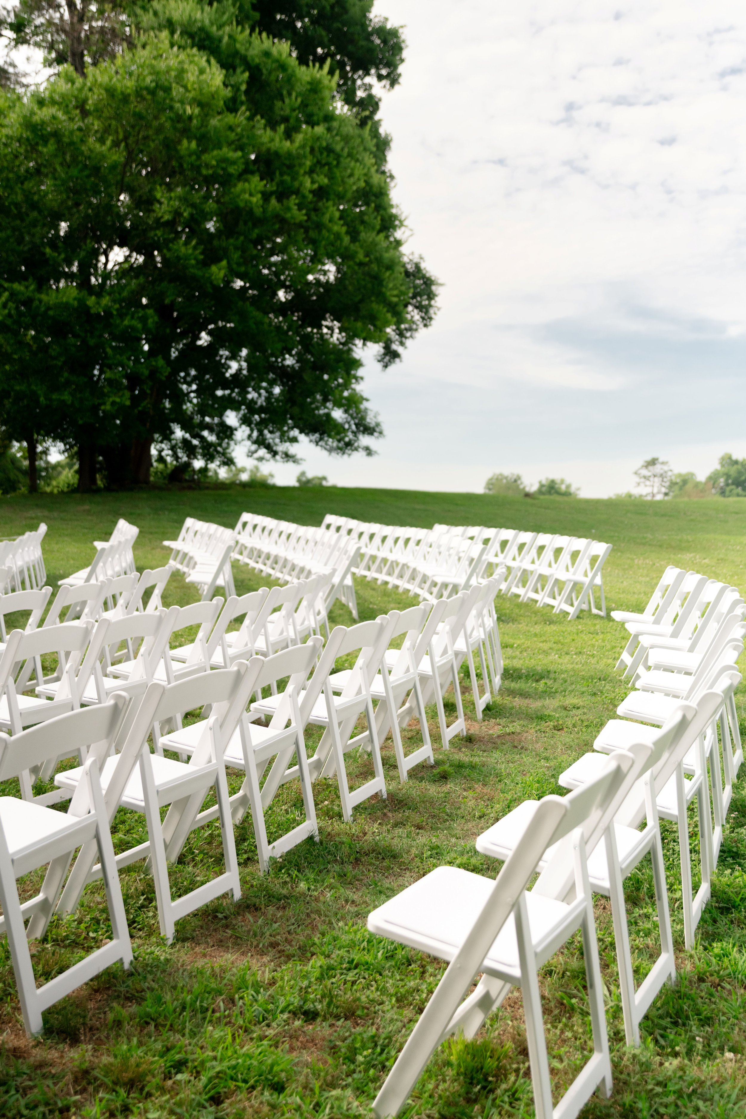 brittney_beeler_photography_the_abby_farm_louisville_wedding-303.jpg