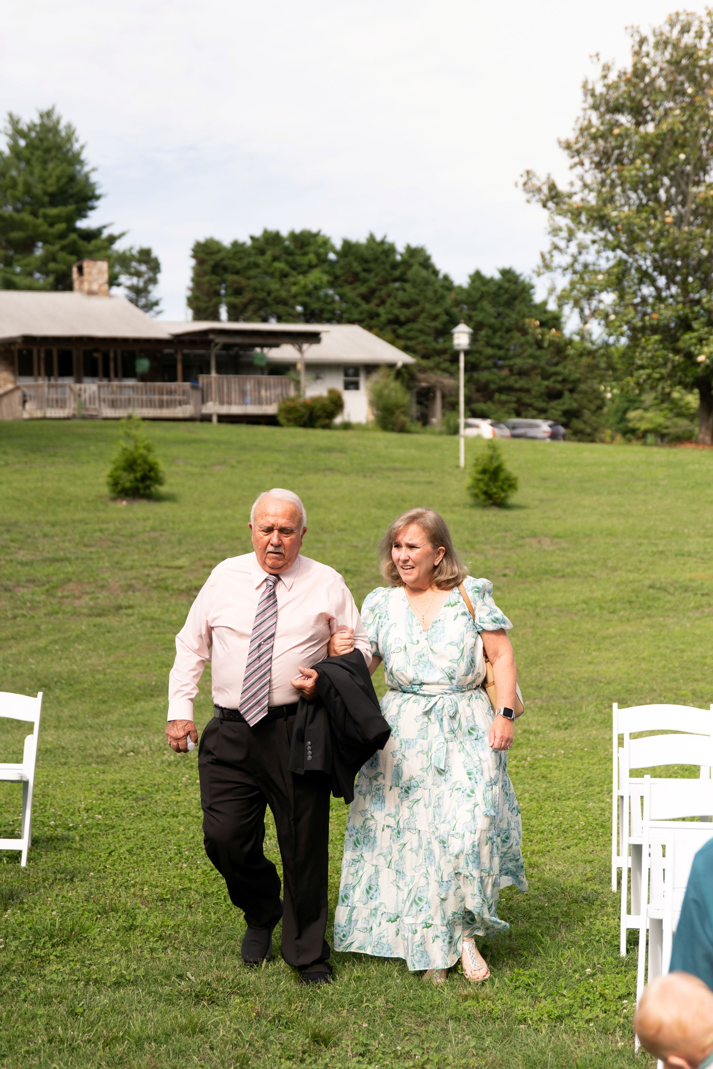 brittney_beeler_photography_the_abby_farm_louisville_wedding-306.jpg
