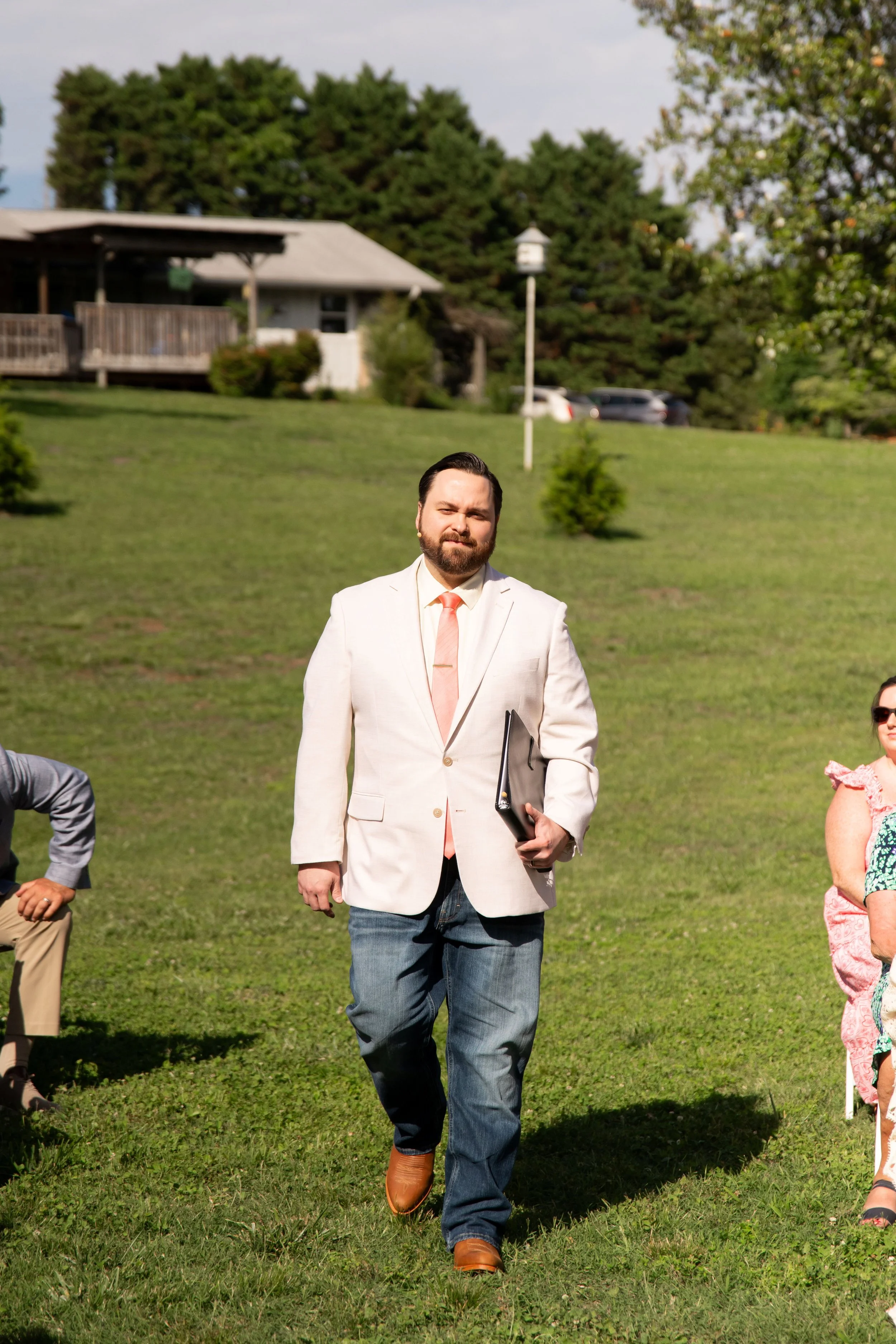 brittney_beeler_photography_the_abby_farm_louisville_wedding-317.jpg