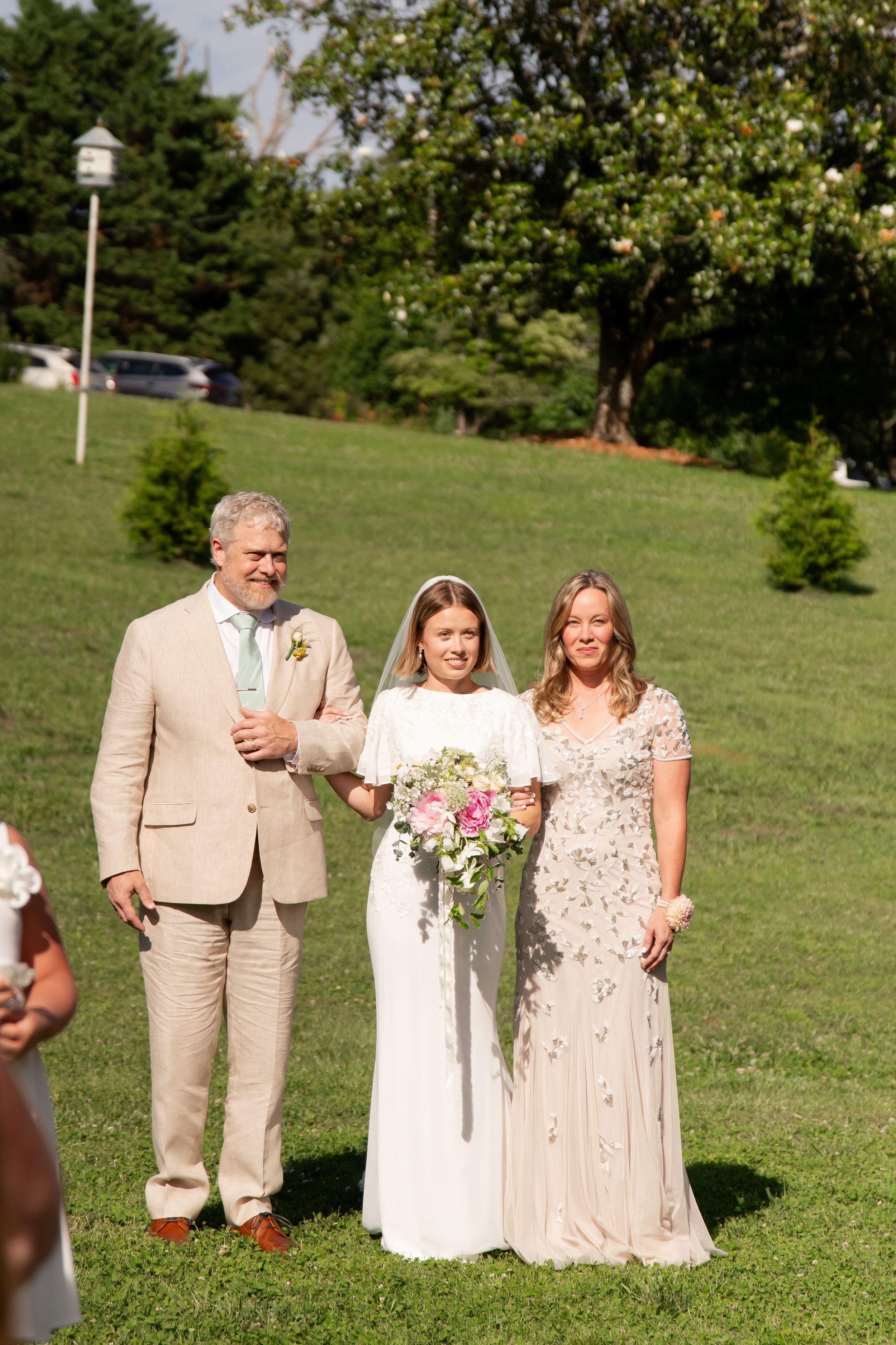brittney_beeler_photography_the_abby_farm_louisville_wedding-345.jpg