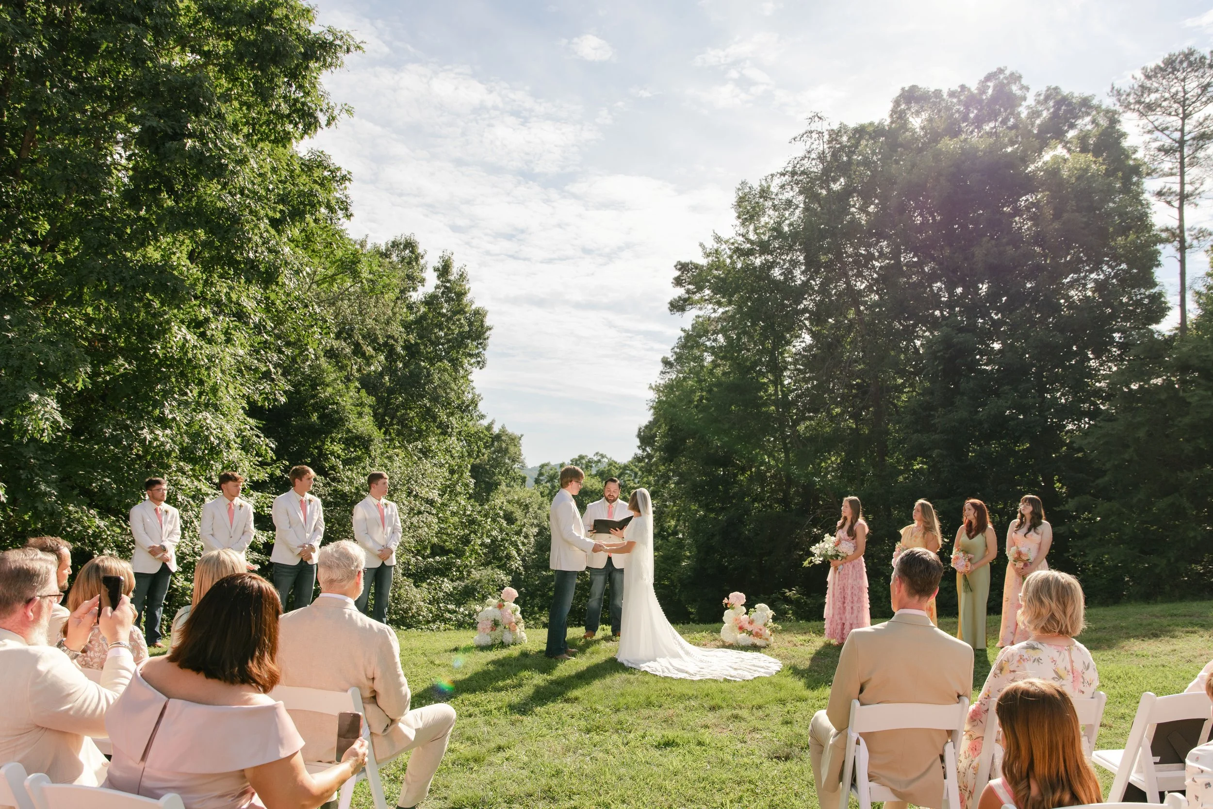 brittney_beeler_photography_the_abby_farm_louisville_wedding-364.jpg