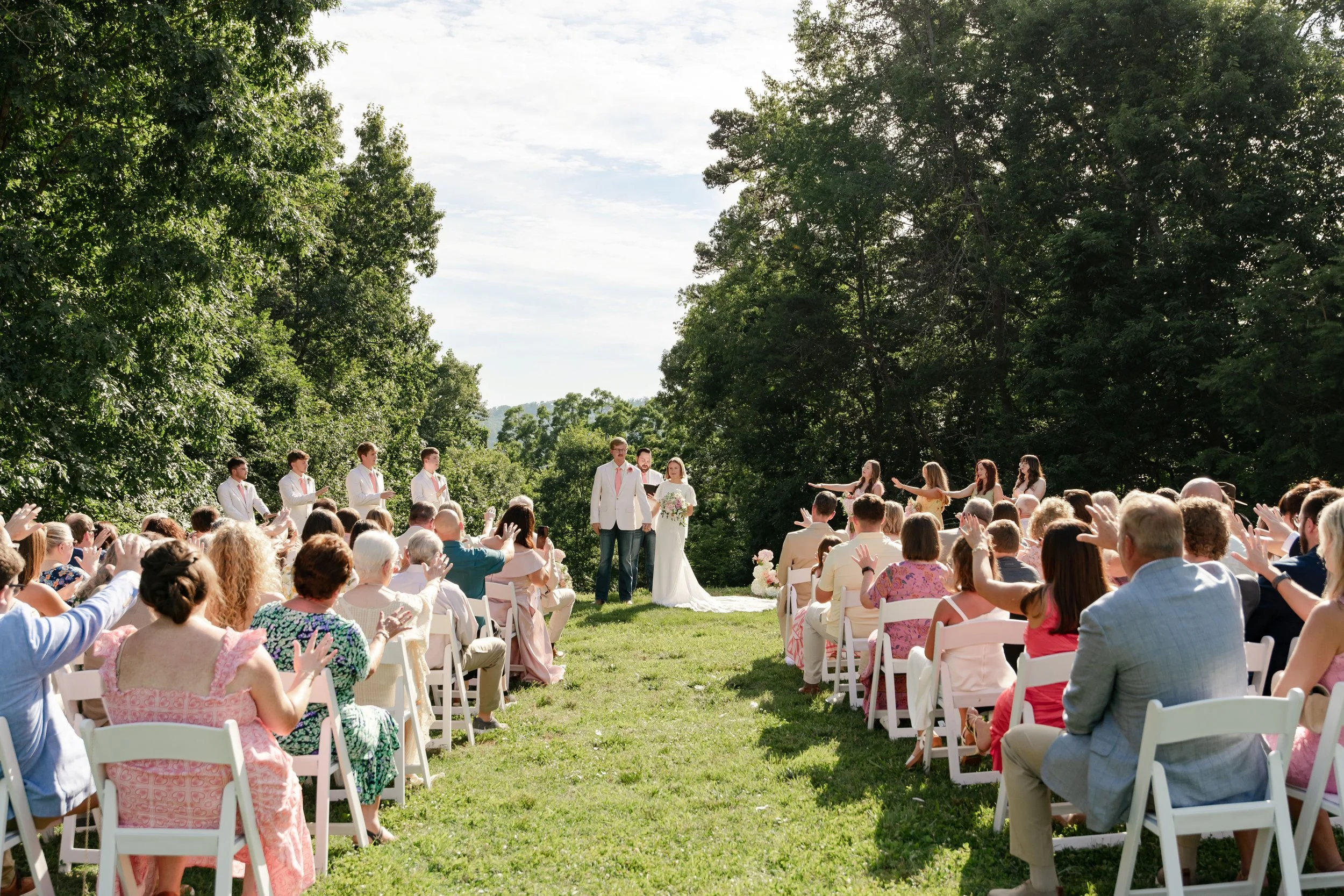 brittney_beeler_photography_the_abby_farm_louisville_wedding-382.jpg