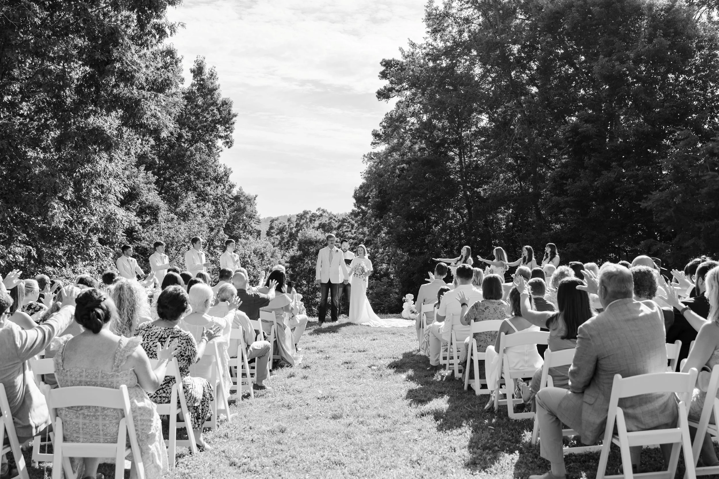 brittney_beeler_photography_the_abby_farm_louisville_wedding-383.jpg