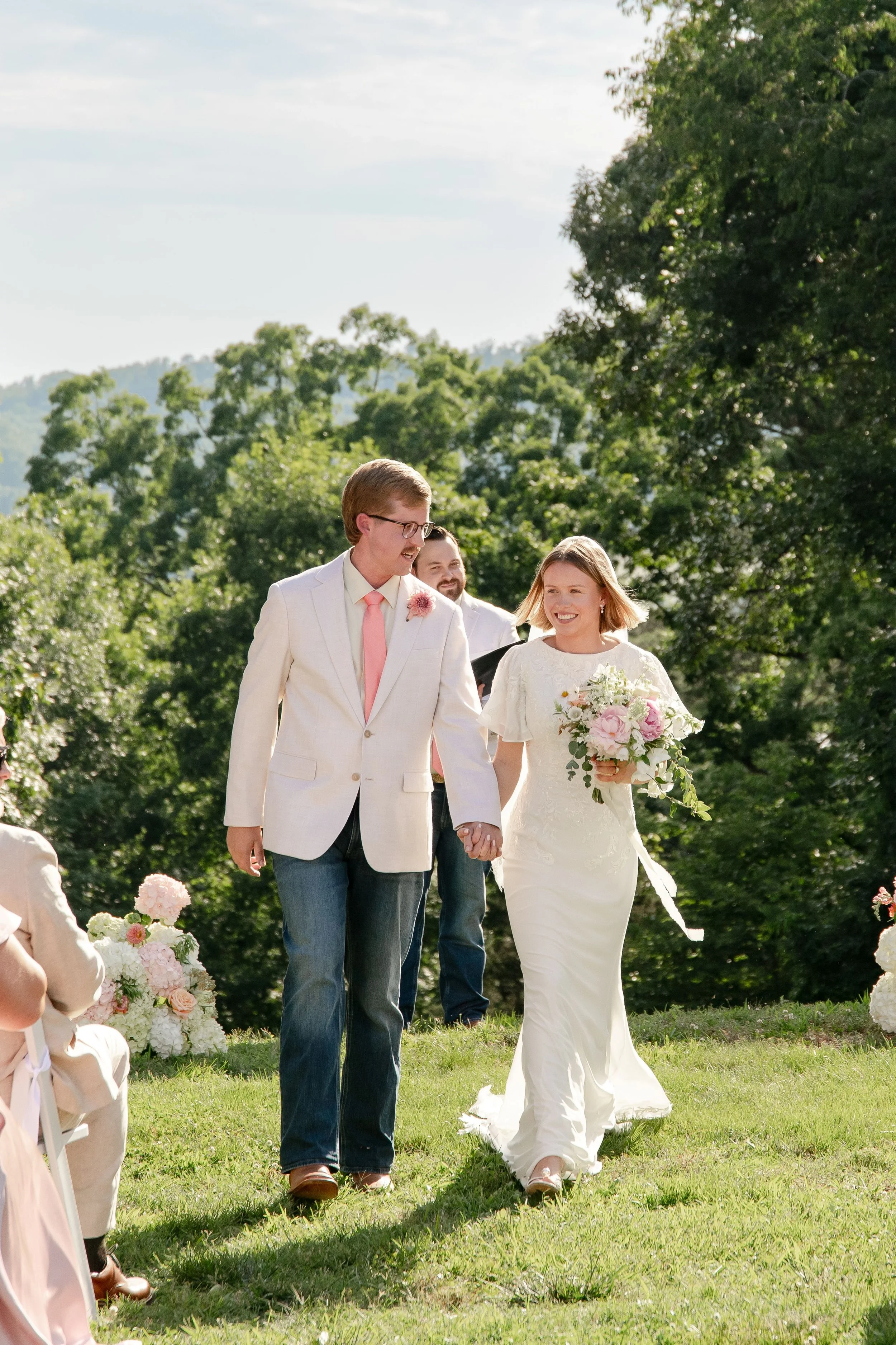 brittney_beeler_photography_the_abby_farm_louisville_wedding-386.jpg