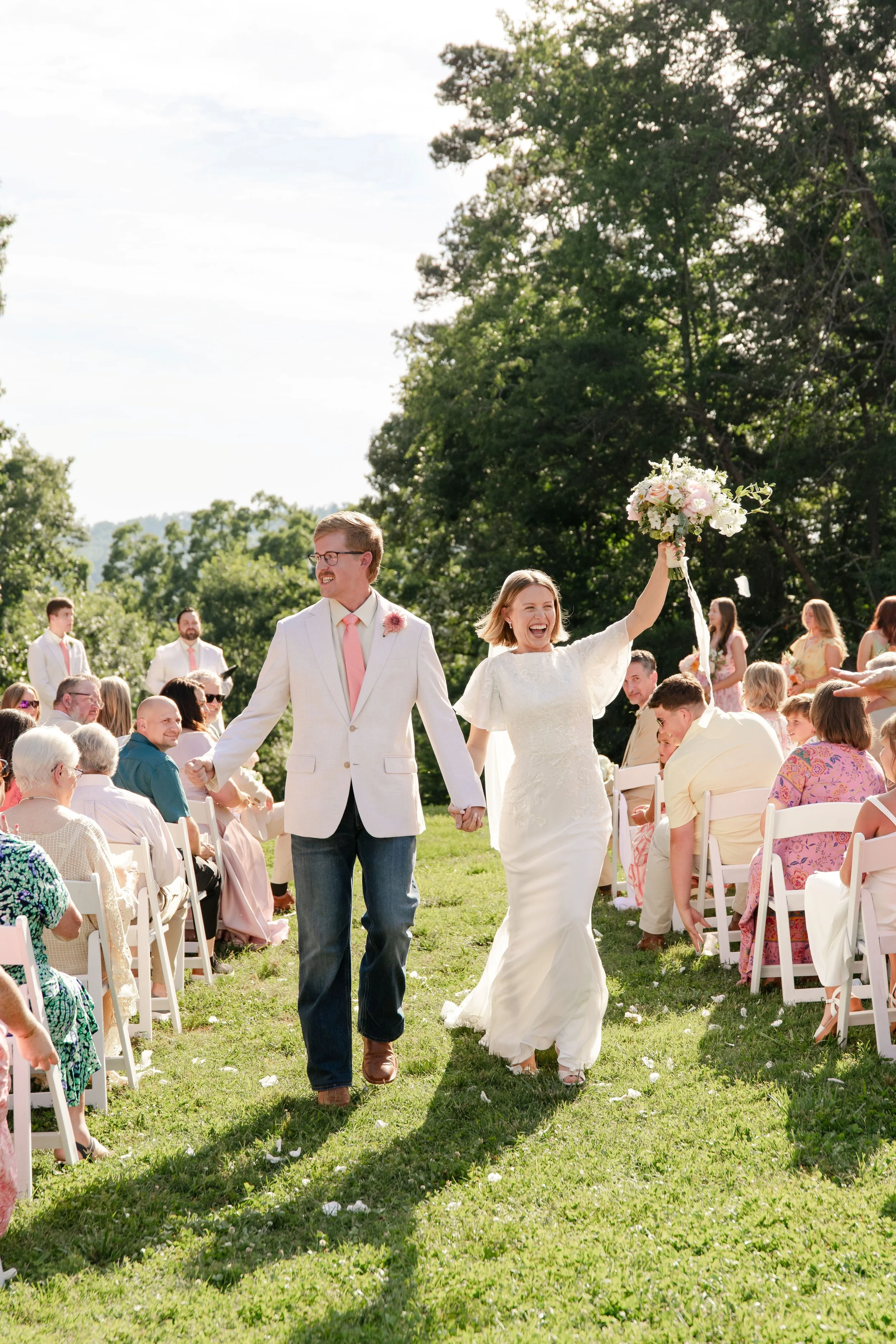 brittney_beeler_photography_the_abby_farm_louisville_wedding-394.jpg