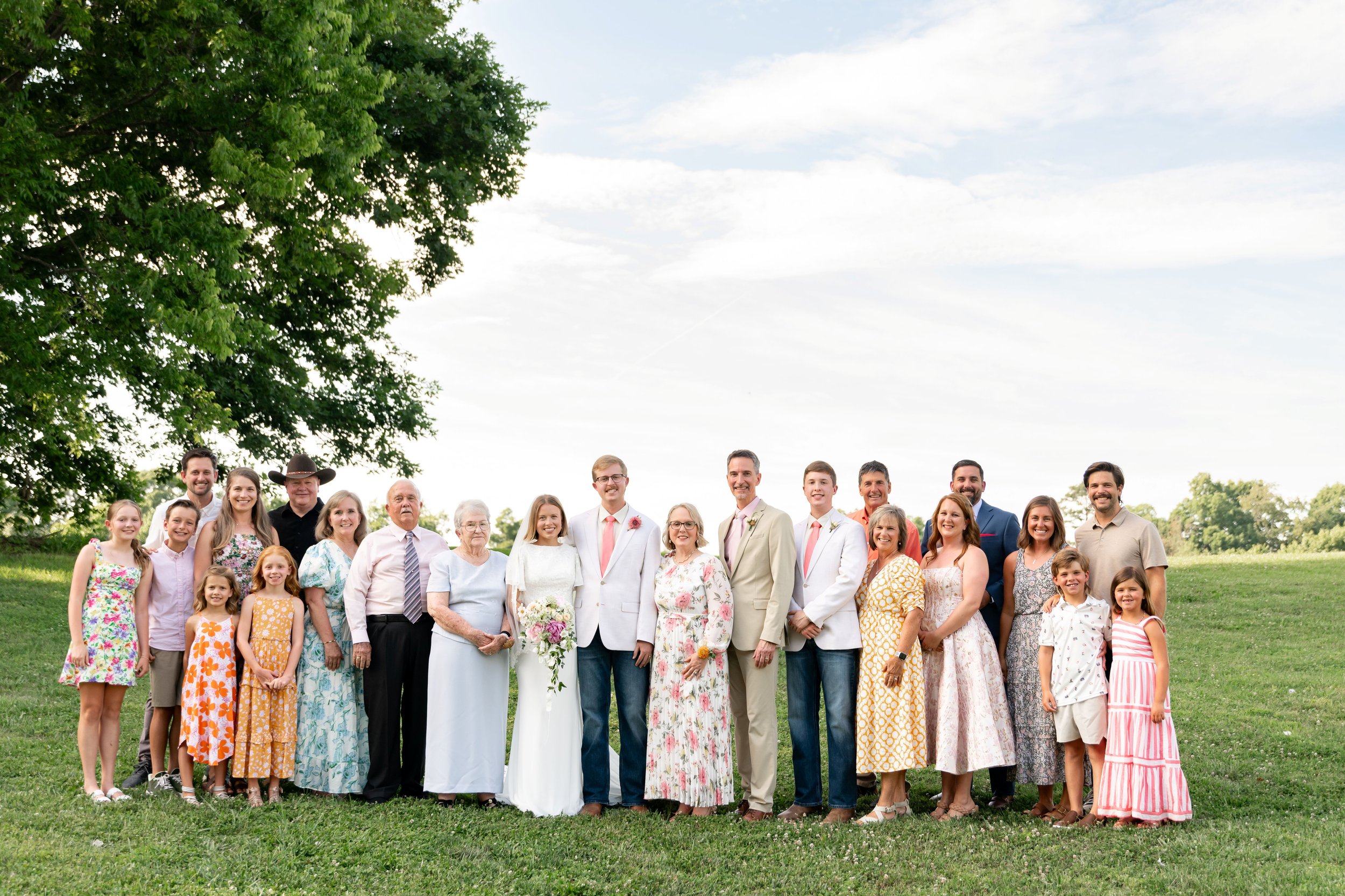 brittney_beeler_photography_the_abby_farm_louisville_wedding-419.jpg