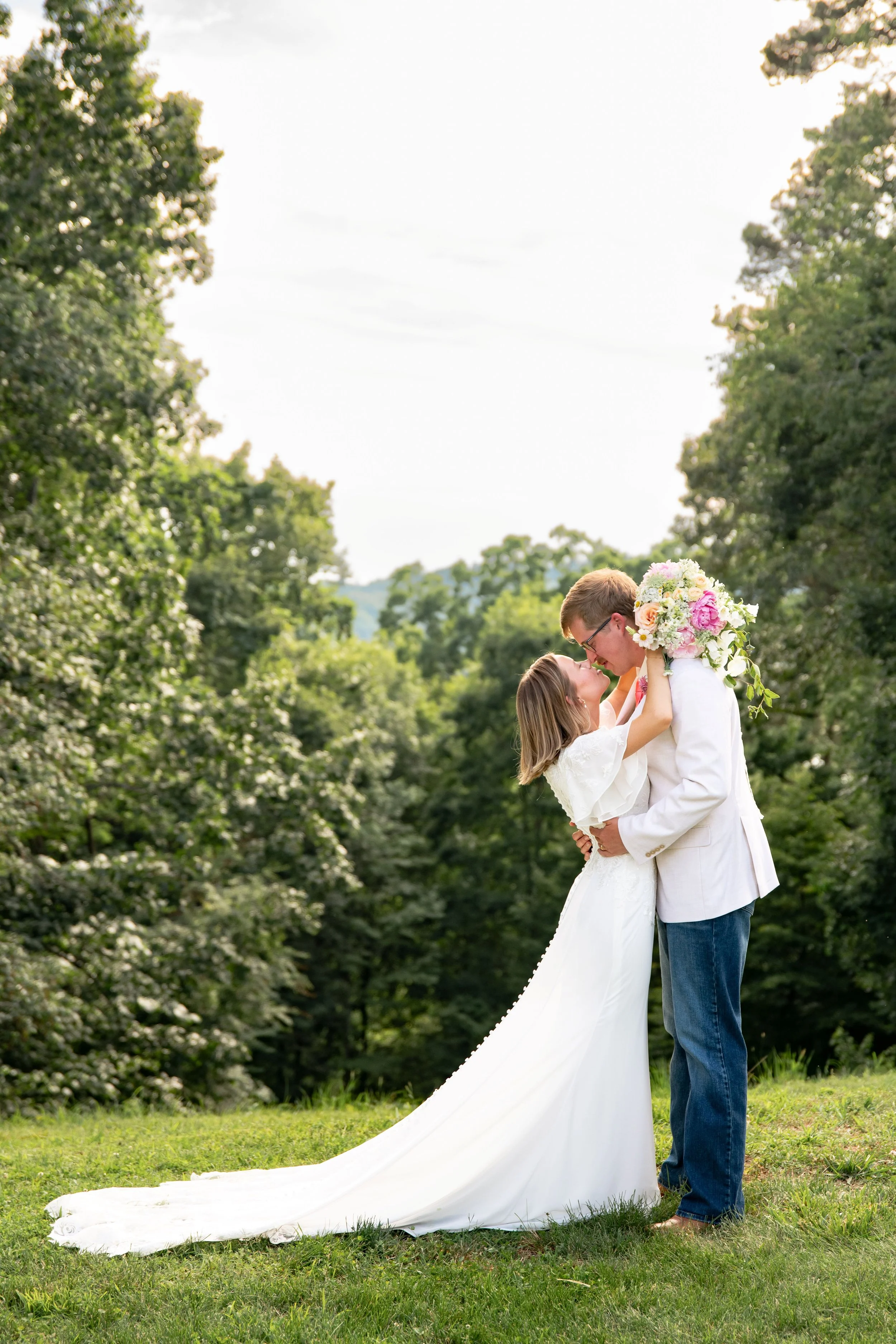 brittney_beeler_photography_the_abby_farm_louisville_wedding-475.jpg