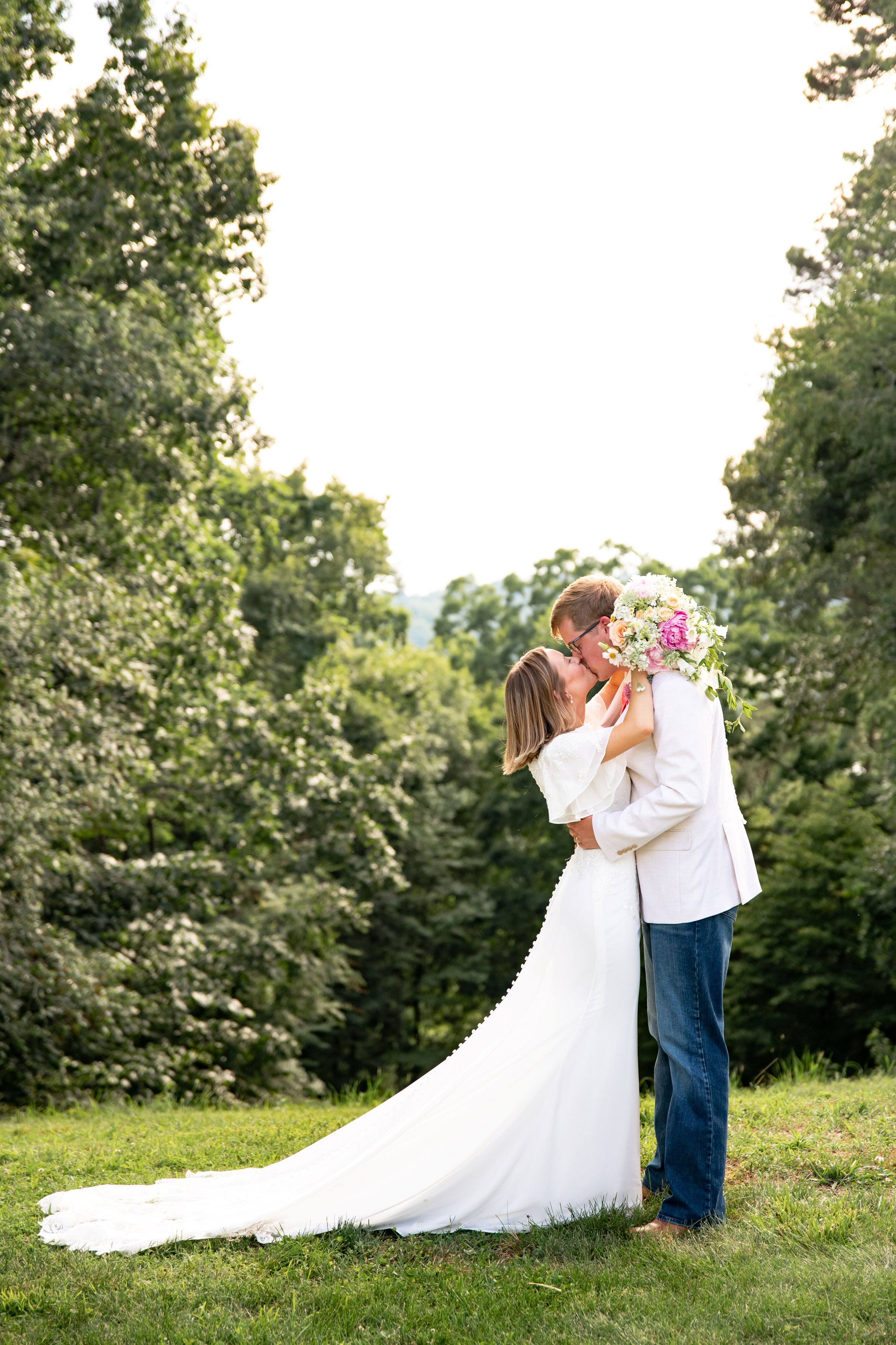 brittney_beeler_photography_the_abby_farm_louisville_wedding-477.jpg
