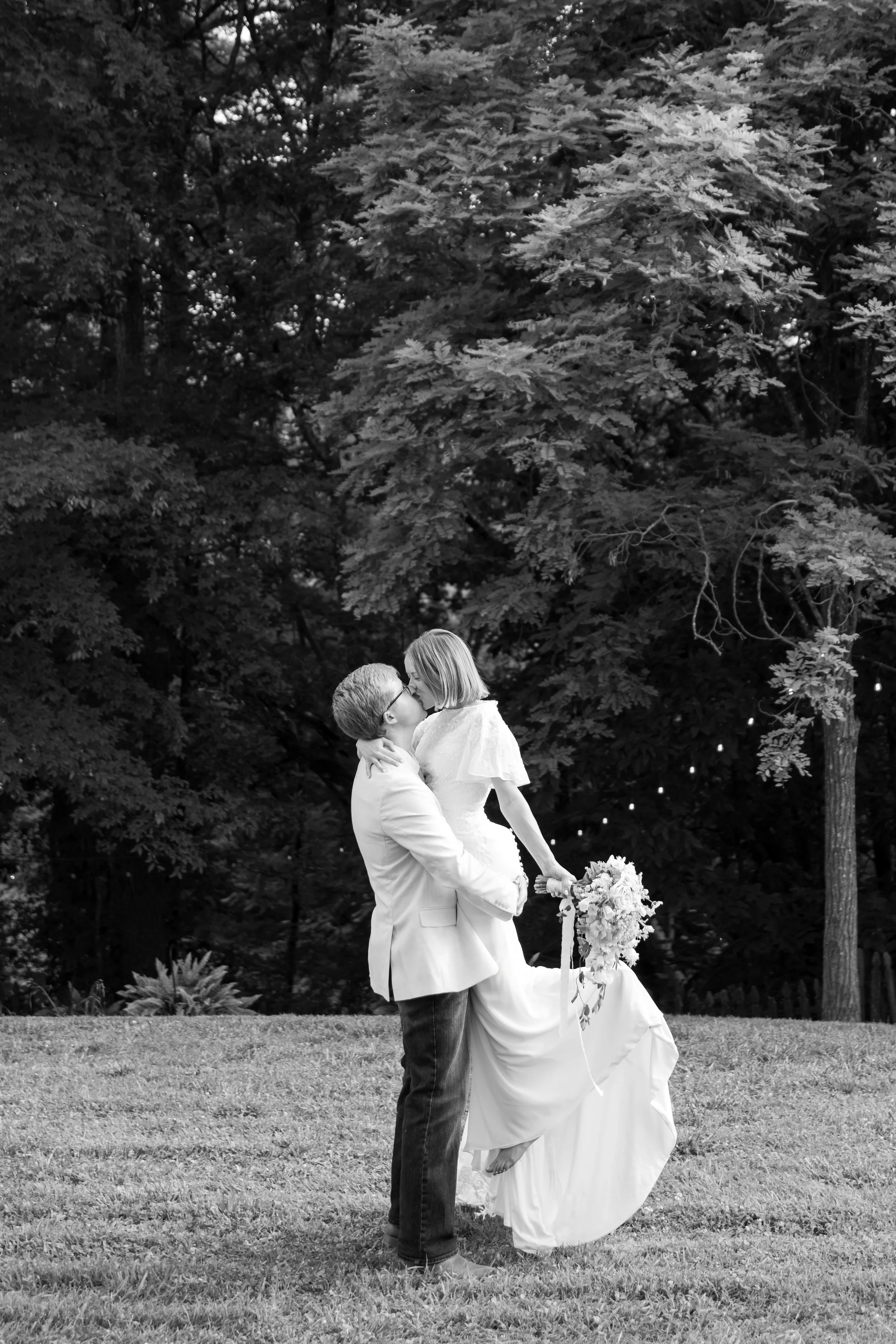 brittney_beeler_photography_the_abby_farm_louisville_wedding-495.jpg
