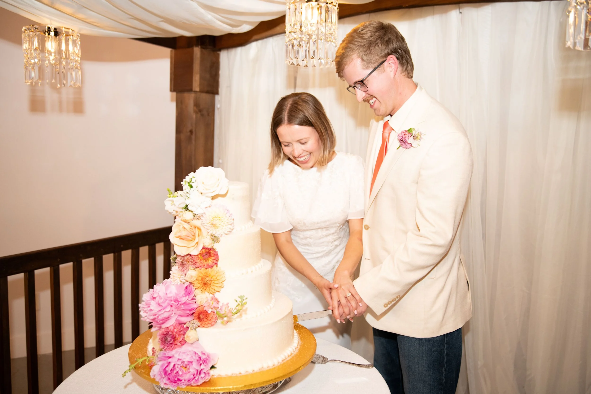 brittney_beeler_photography_the_abby_farm_louisville_wedding-617.jpg