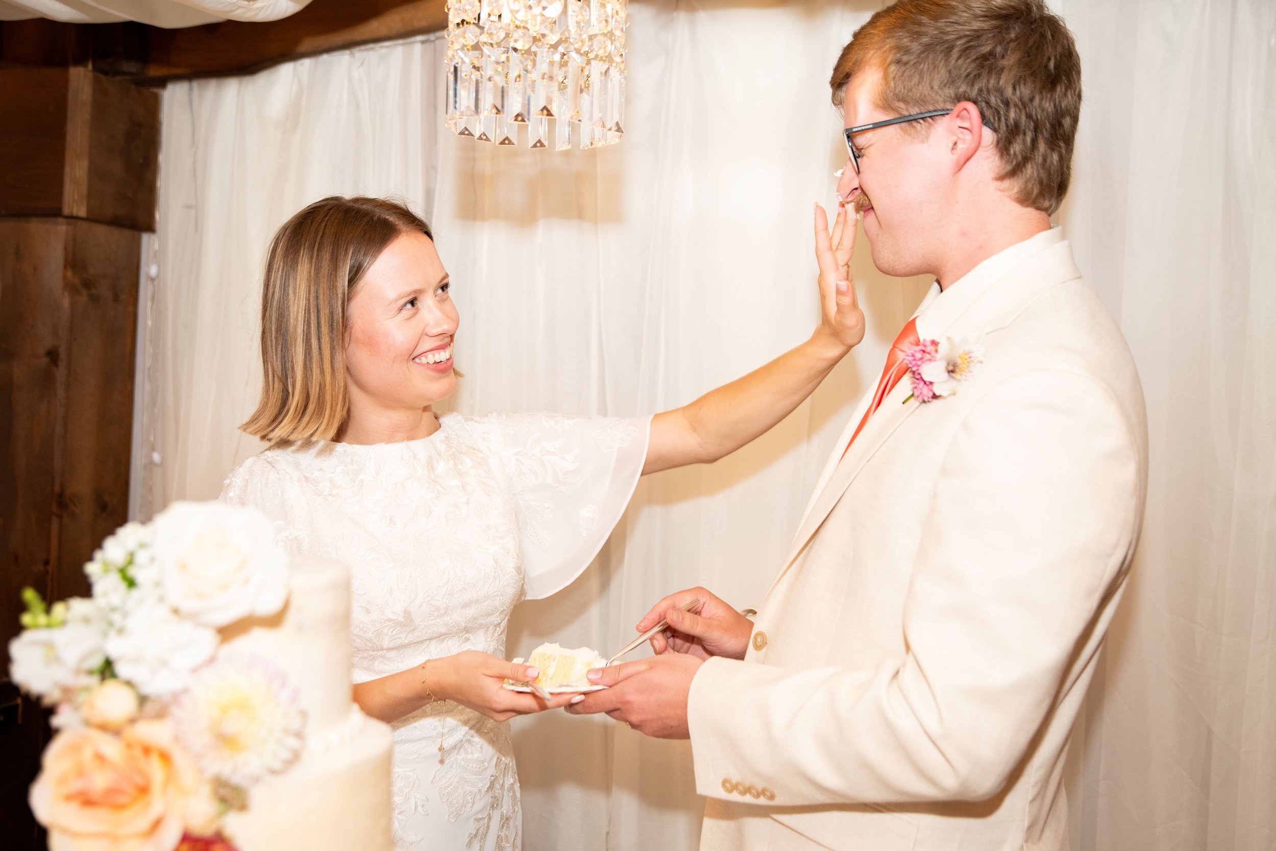 brittney_beeler_photography_the_abby_farm_louisville_wedding-625.jpg