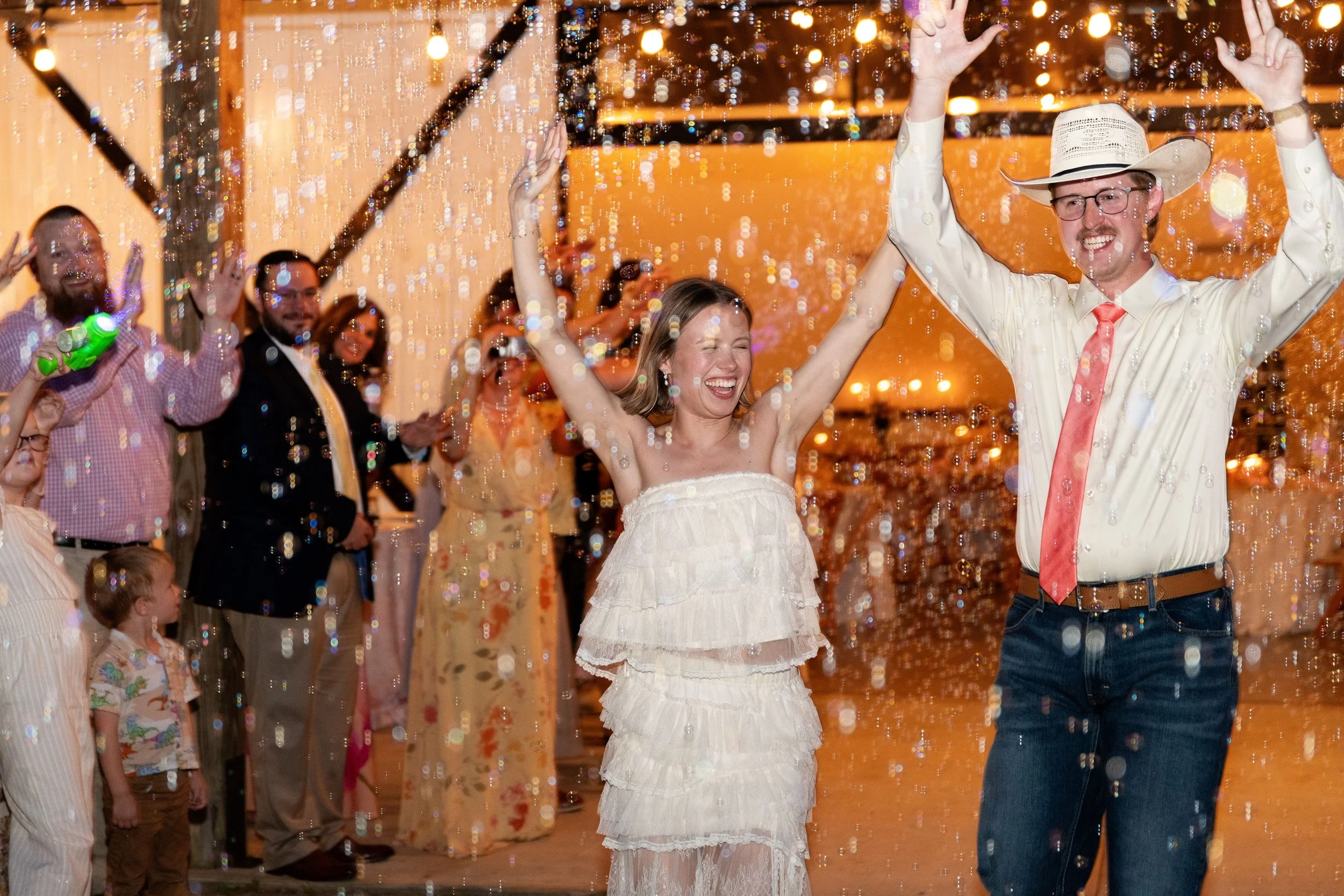 brittney_beeler_photography_the_abby_farm_louisville_wedding-719.jpg