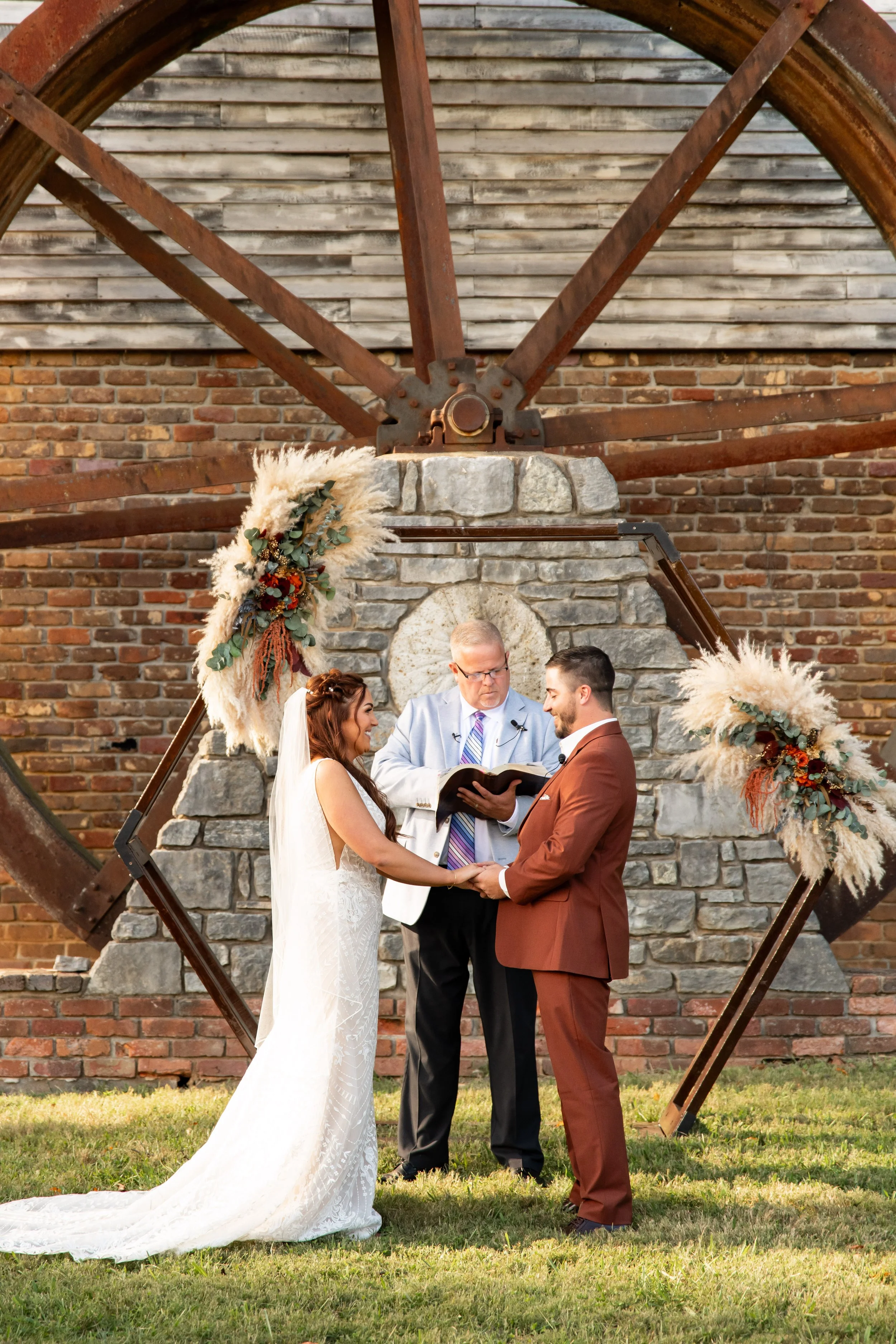 brittney_beeler_photography_niebel_wedding_museum_of_appalachia-186.jpg