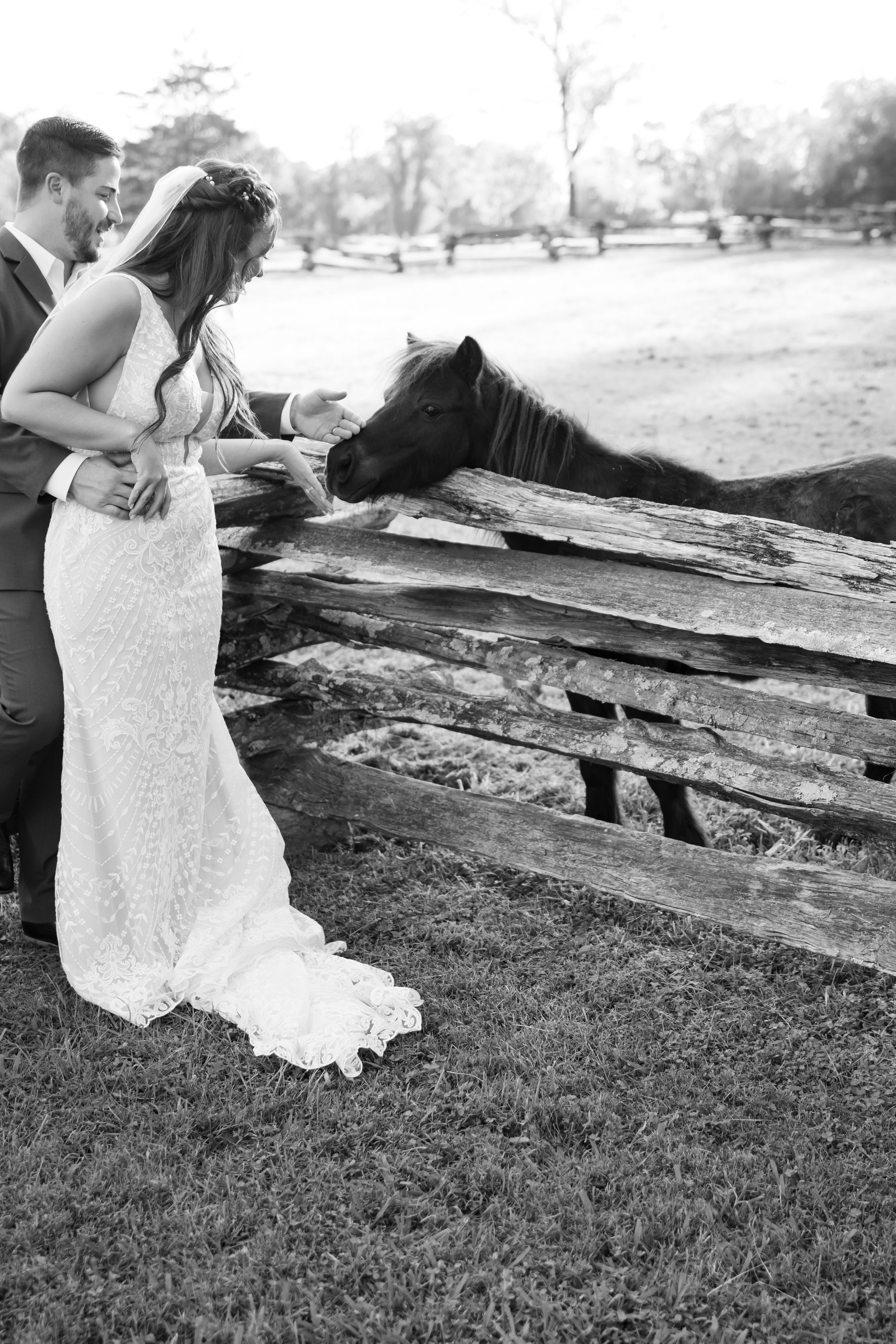 brittney_beeler_photography_niebel_wedding_museum_of_appalachia-101-4.jpg