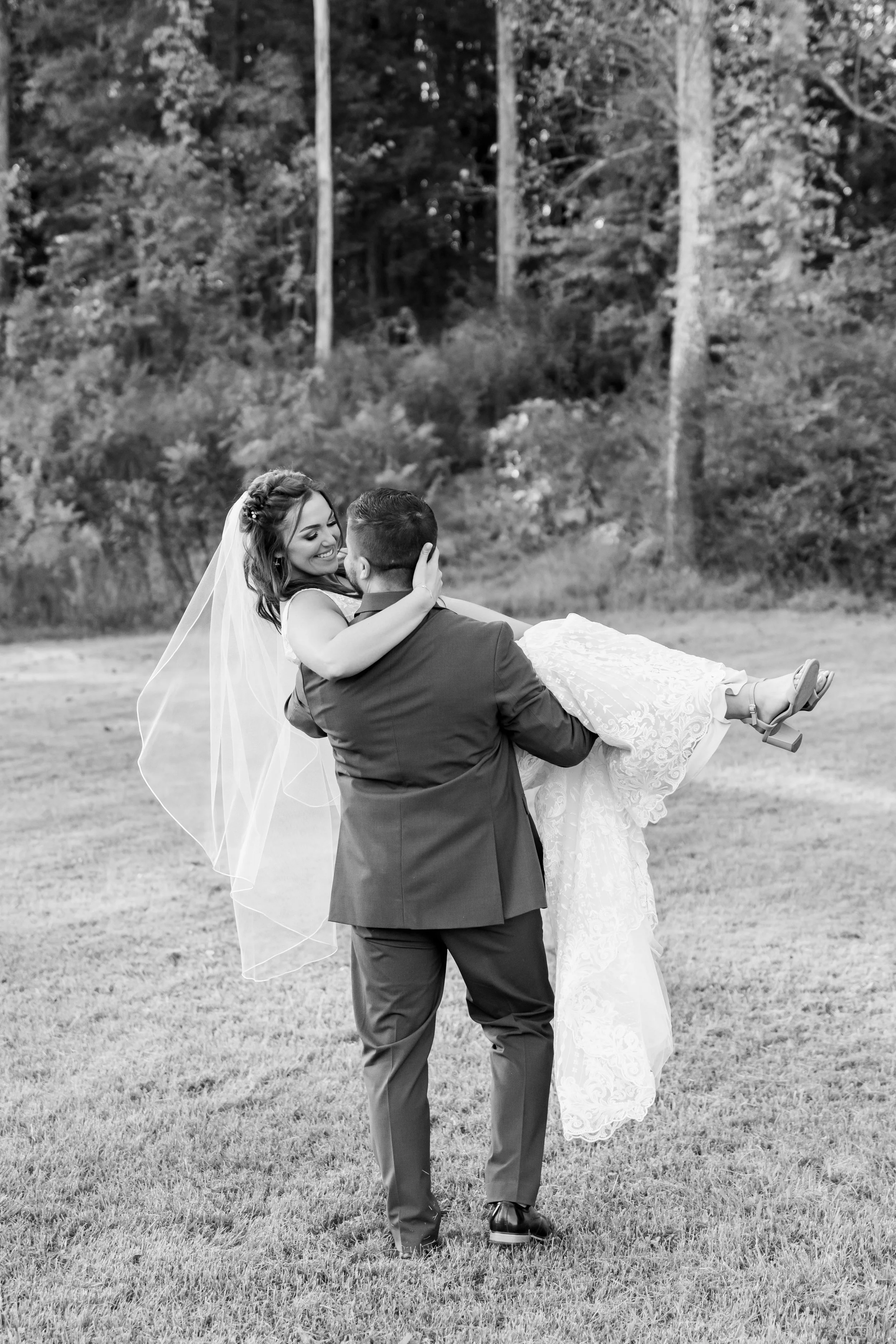 brittney_beeler_photography_niebel_wedding_museum_of_appalachia-177-2.jpg
