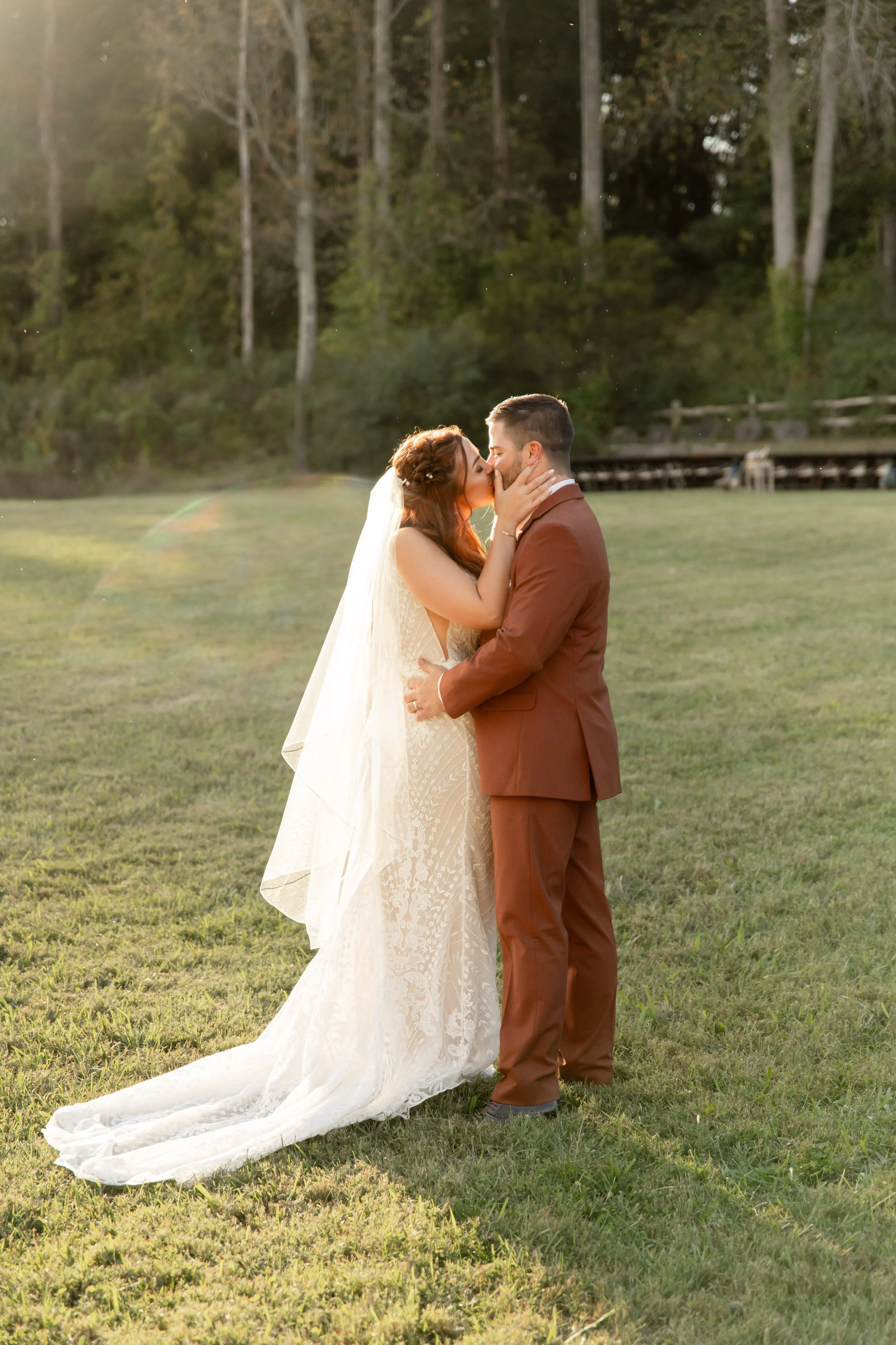 brittney_beeler_photography_niebel_wedding_museum_of_appalachia-200-2.jpg