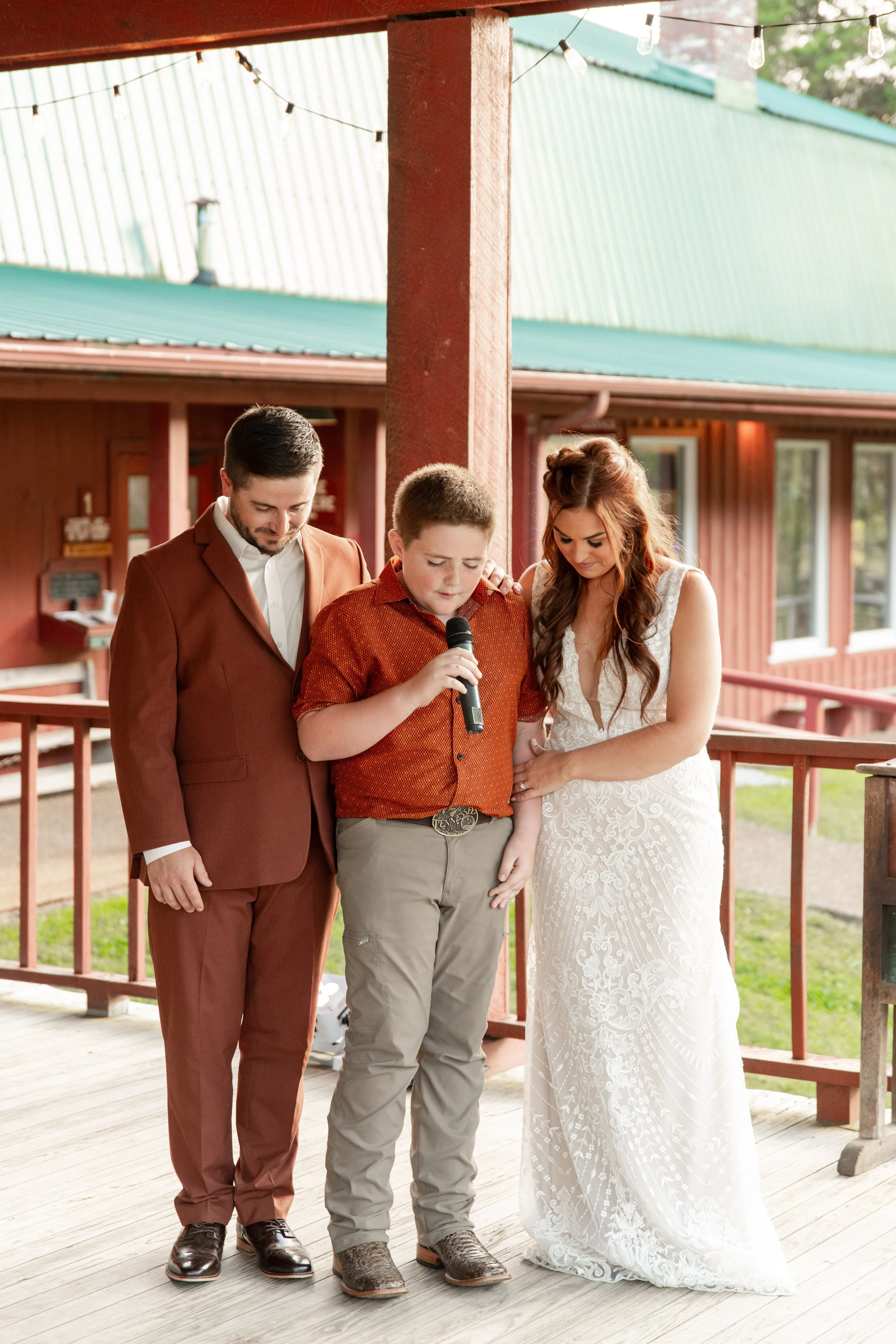 brittney_beeler_photography_niebel_wedding_museum_of_appalachia-282.jpg