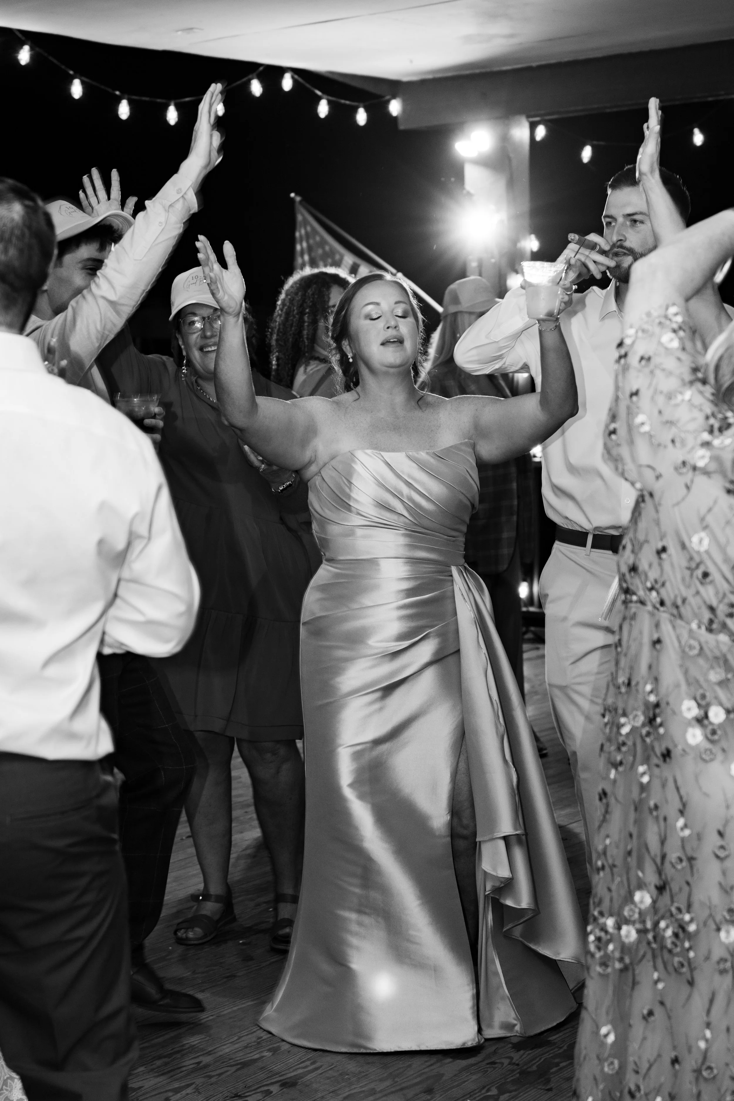 brittney_beeler_photography_niebel_wedding_museum_of_appalachia-432.jpg