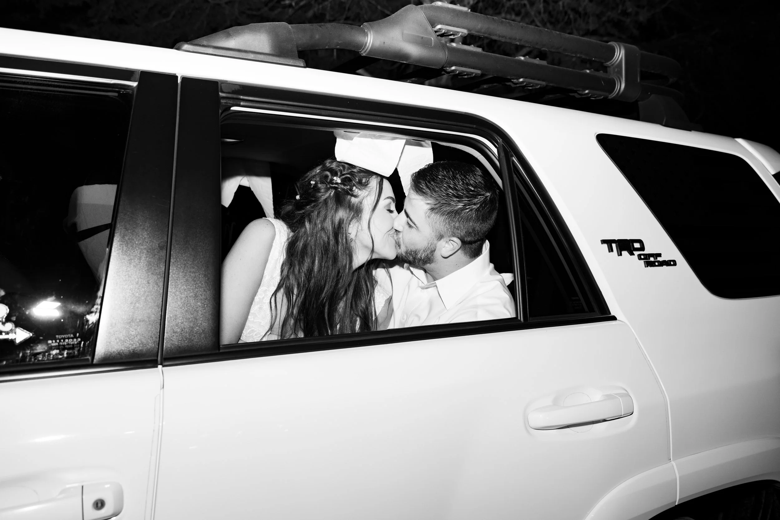 brittney_beeler_photography_niebel_wedding_museum_of_appalachia-469.jpg