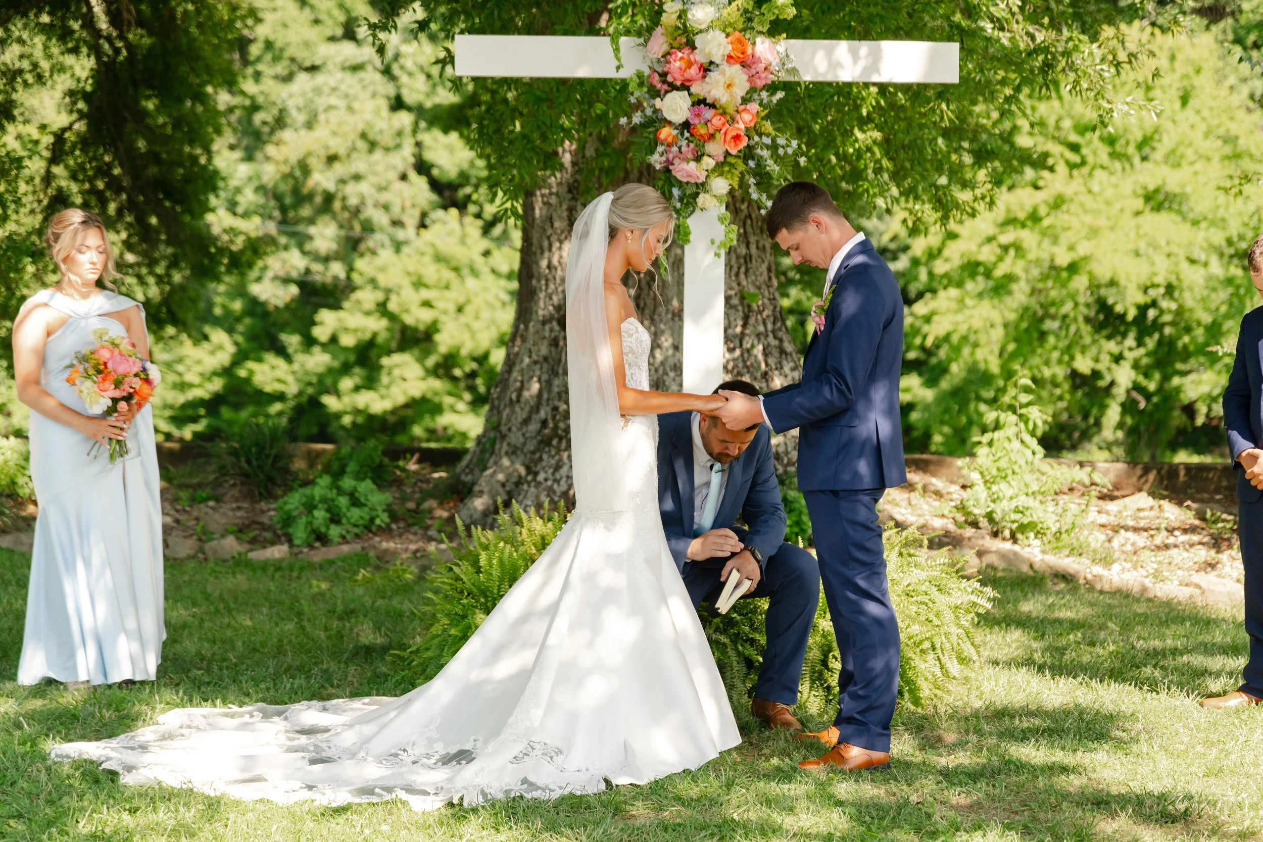 brittney_beeler_photography_spring_wedding_at_the_farm_at_bentley_fields-425.jpg