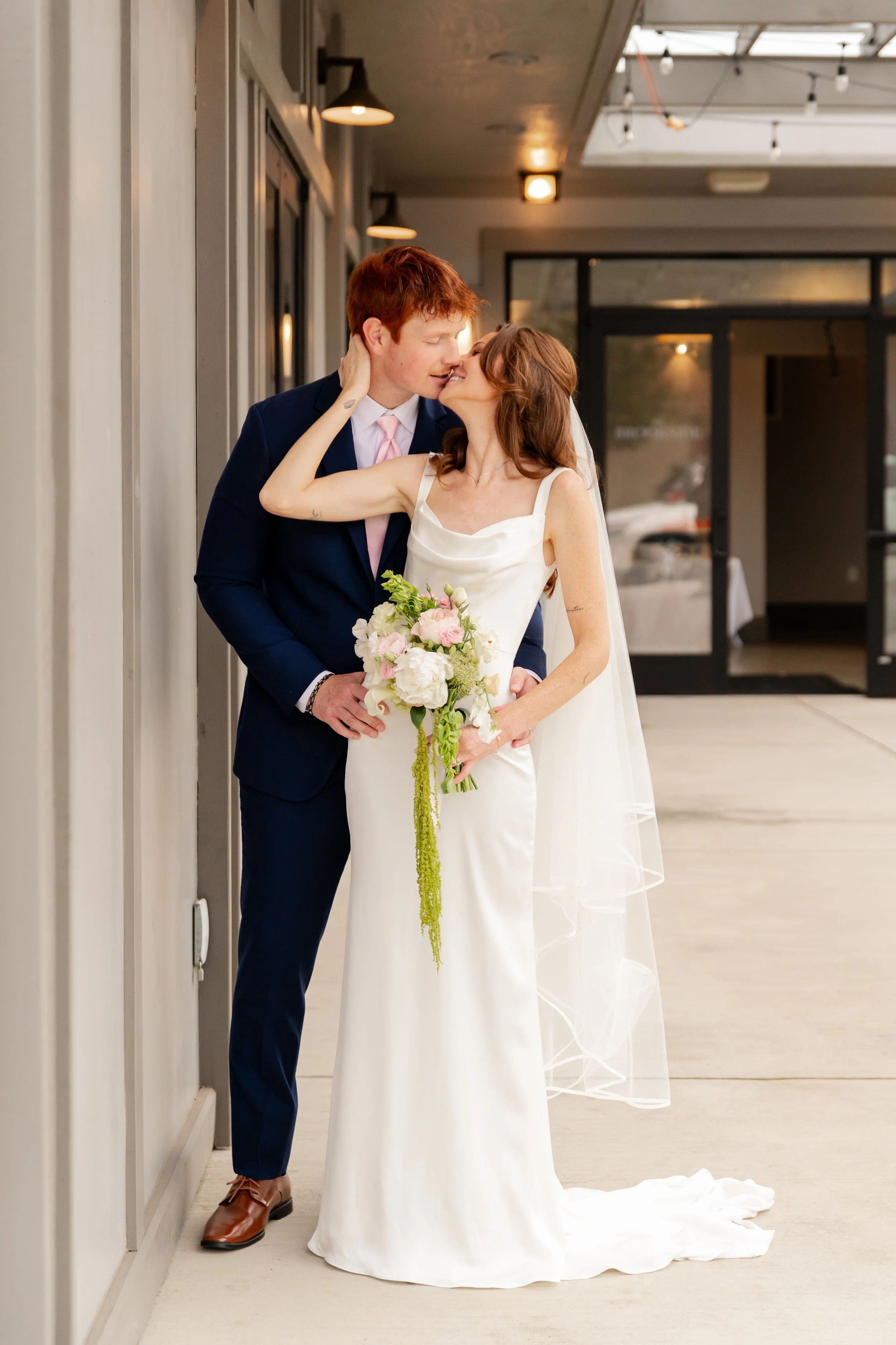 brittney_beeler_photography_brookside_knoxville_wedding-521.jpg