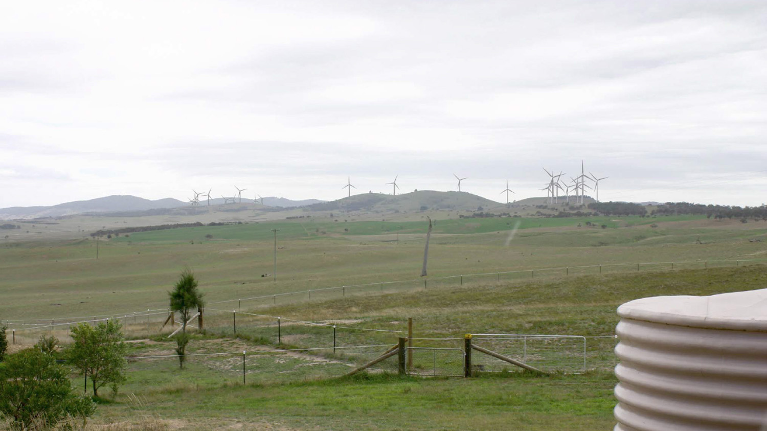 visual-simulation of windfarm from adjoining homestead 2.jpg