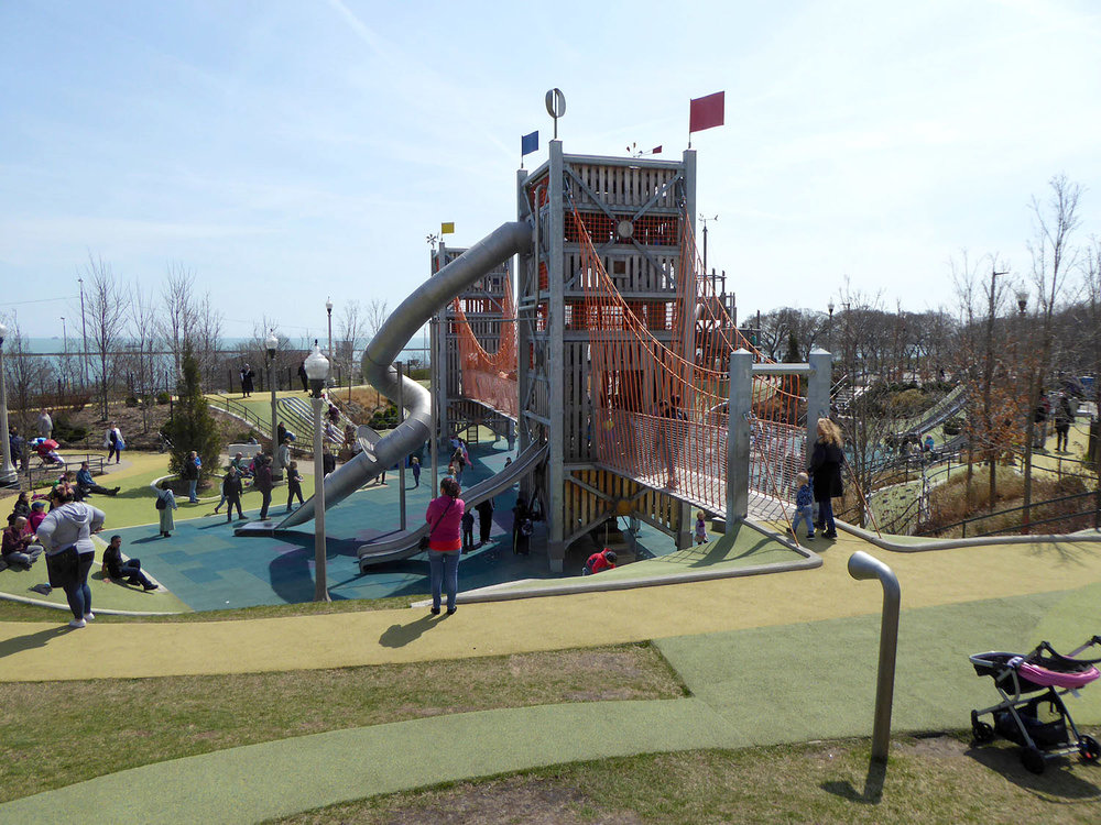 Play facilities - climbing tower
