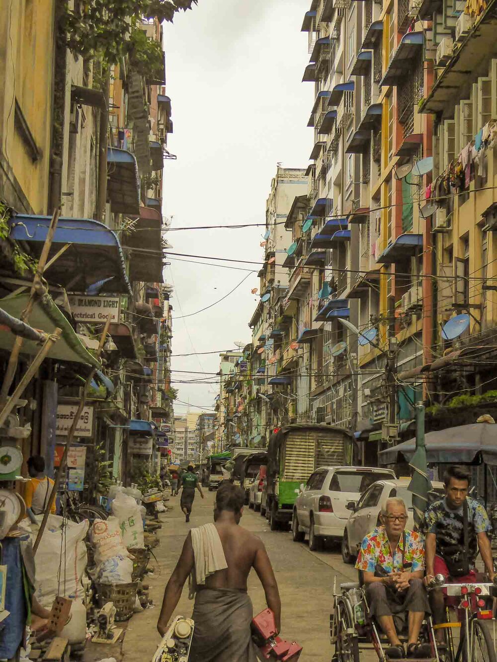 Street in Chinese precinct