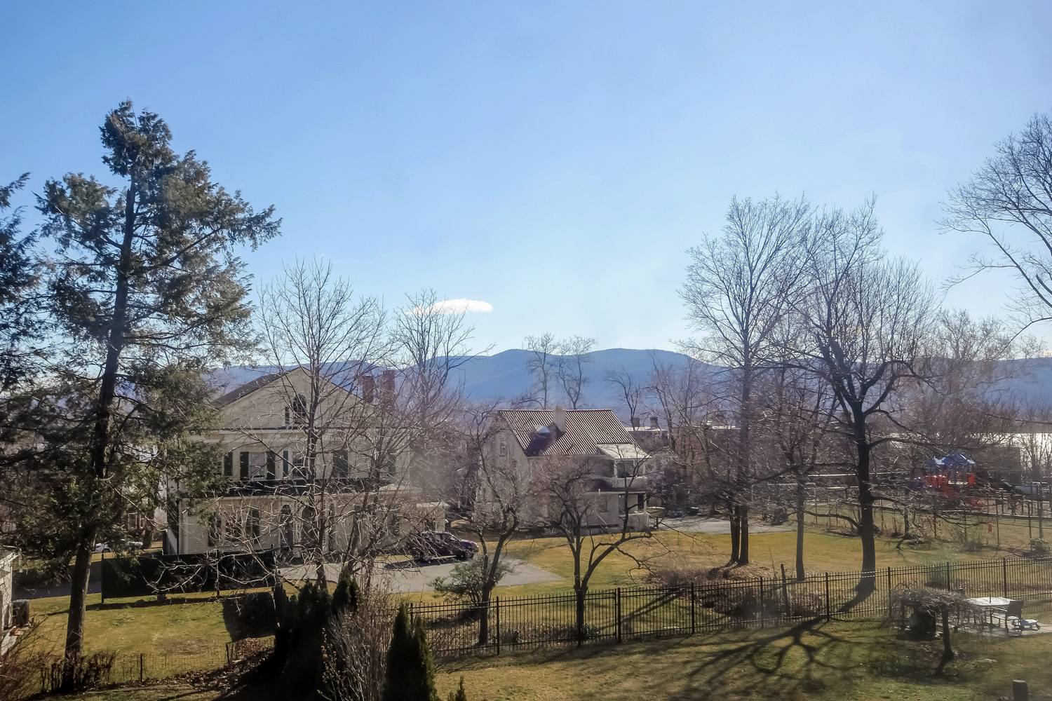 Historic District Mansion, Exterior View