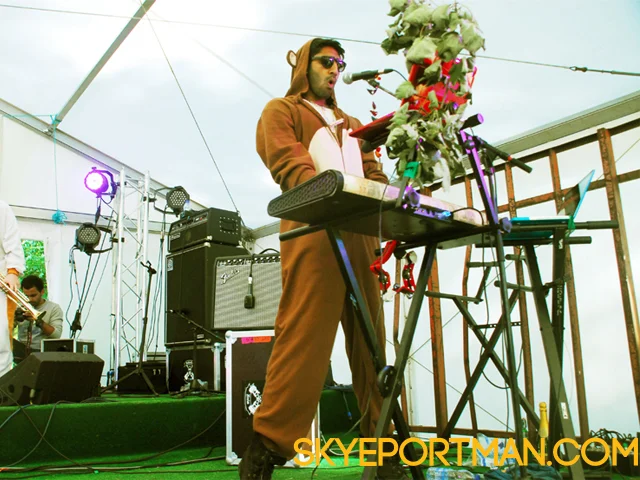 Pete The Monkey Festival_France_Strong Asian Mothers 4.jpg