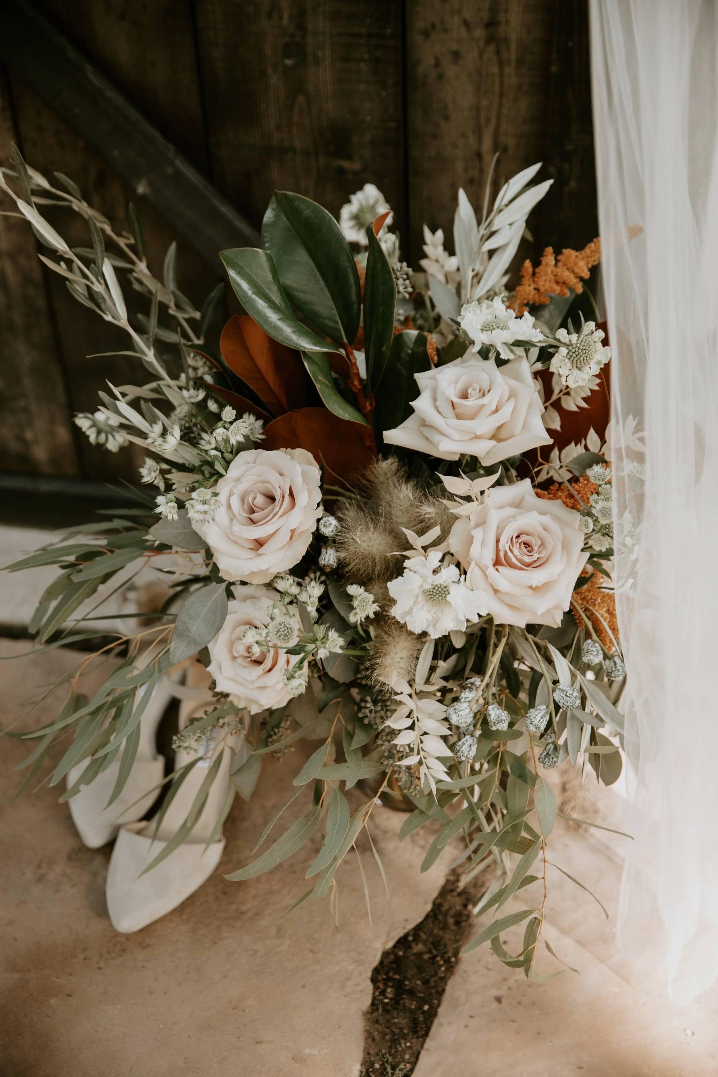 flower floral bouquet bride shoes roses