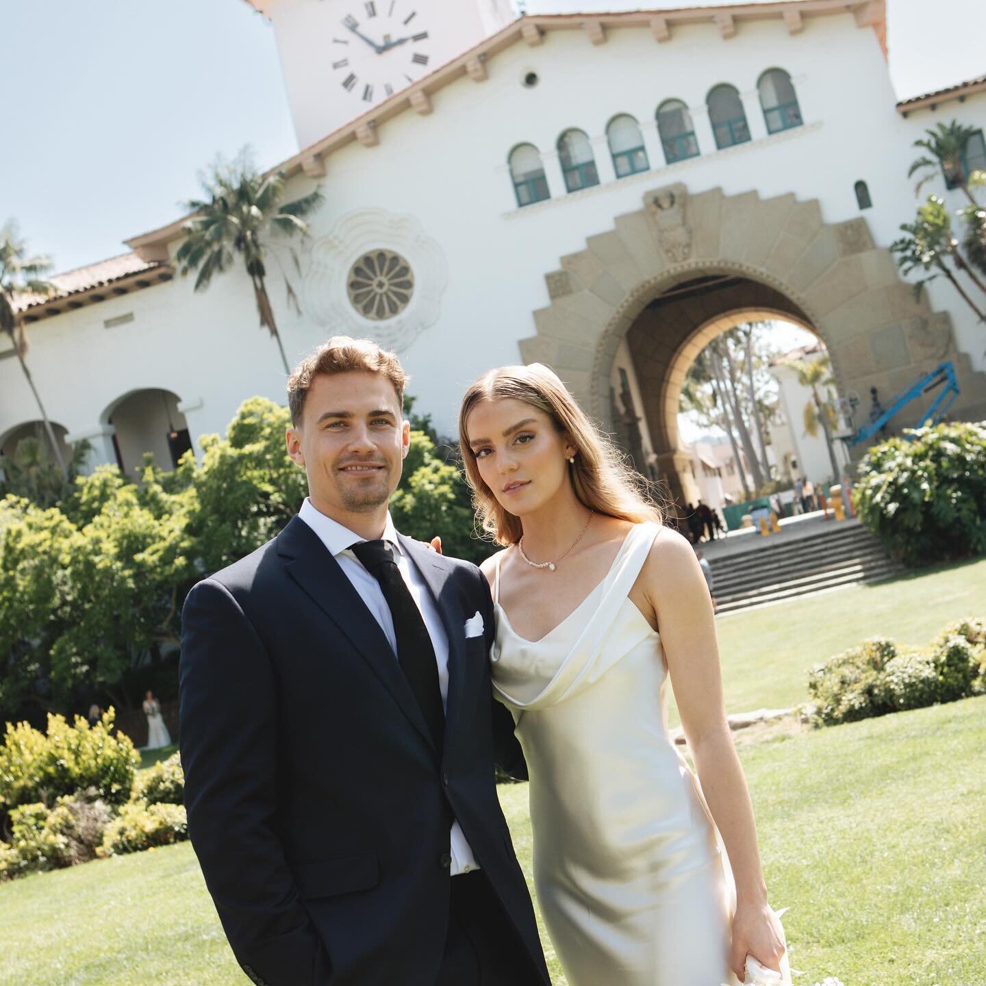 Forever and ever ♾️🤍 @oliviaoltmanns in the mia necklace and siena earrings on her wedding day captured by @heatherlynnphoto_