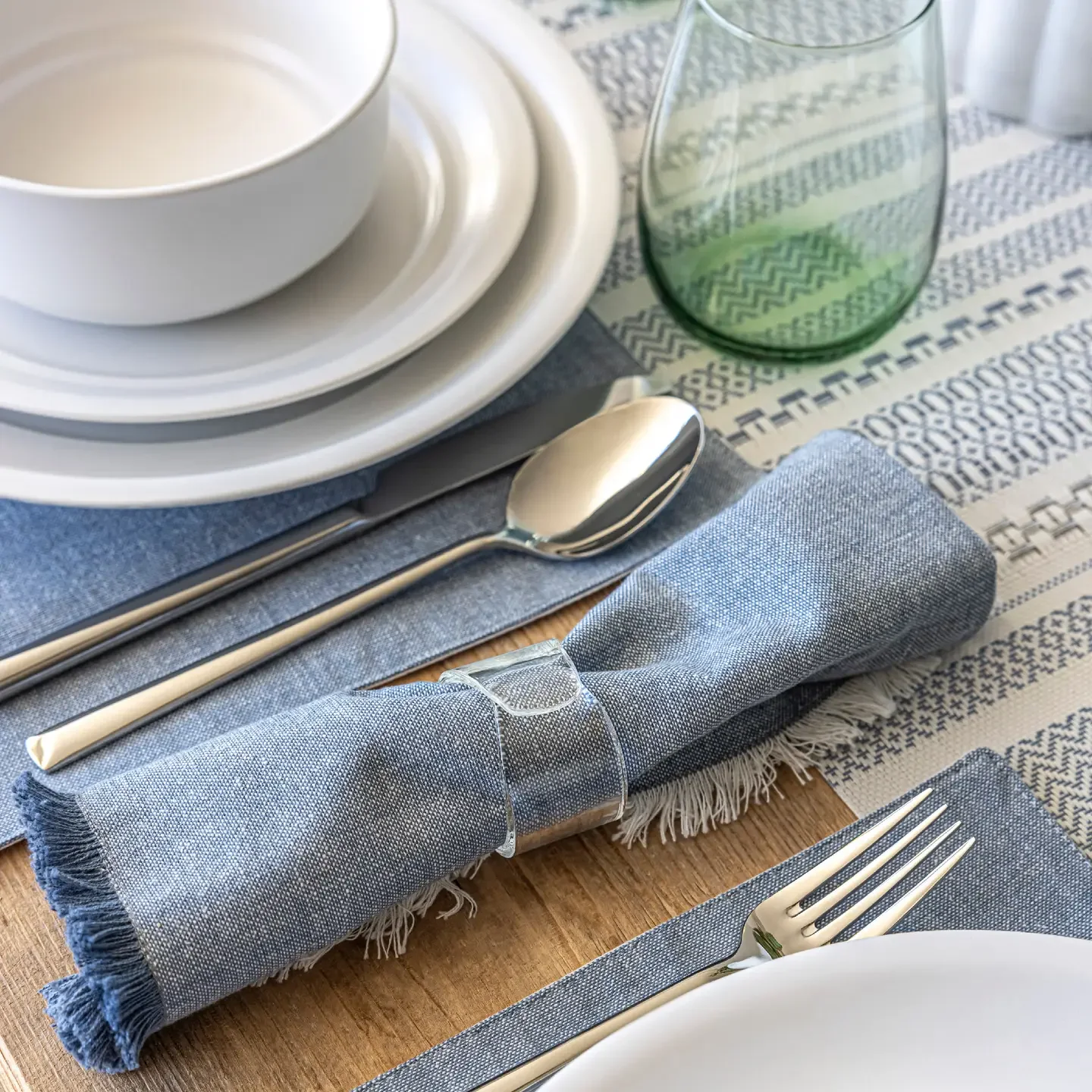 clear glass napkin rings - set of 4