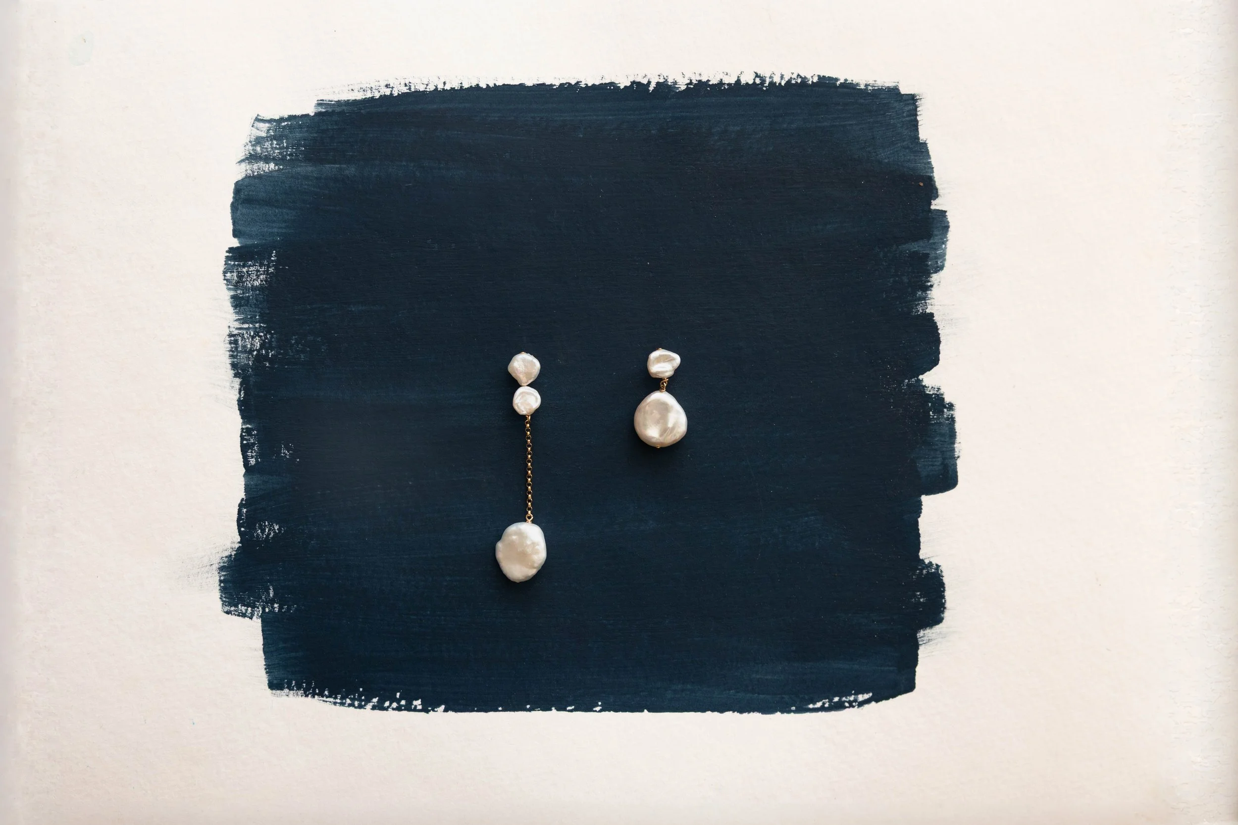 august earrings