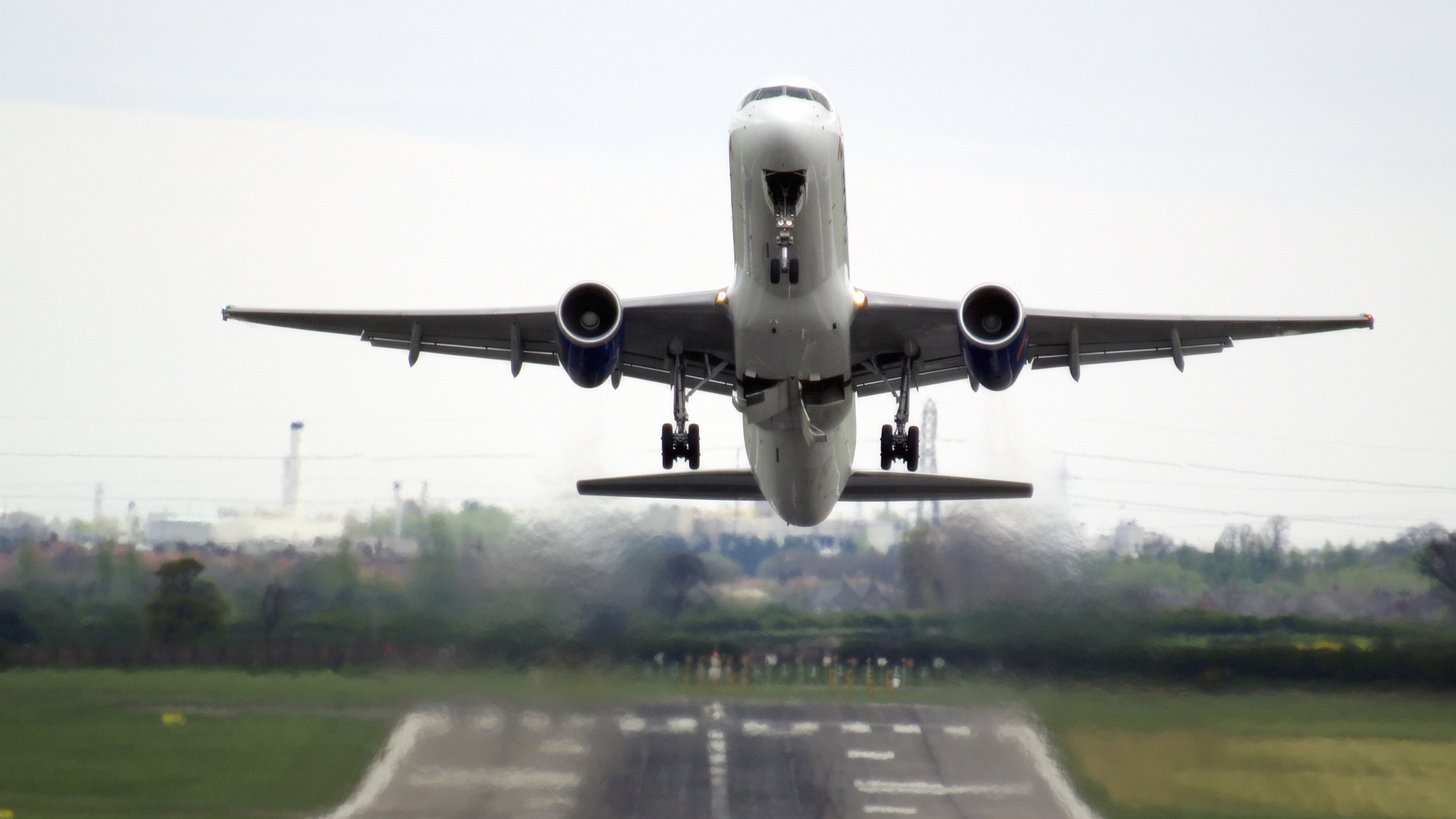 Flight Data Analysis – IATA 