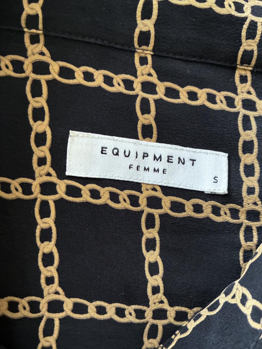 Equipment Femme Chain Print Silk Shirt