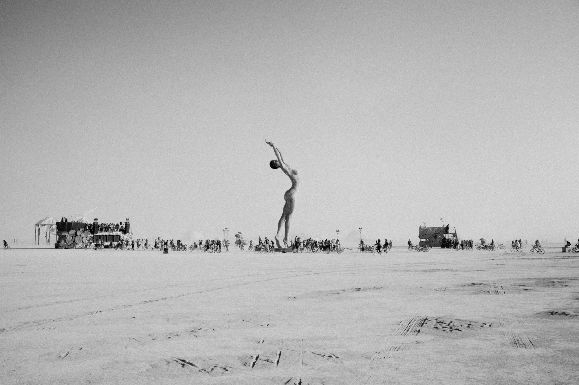 5 FT WHITE PENTA - CUSH