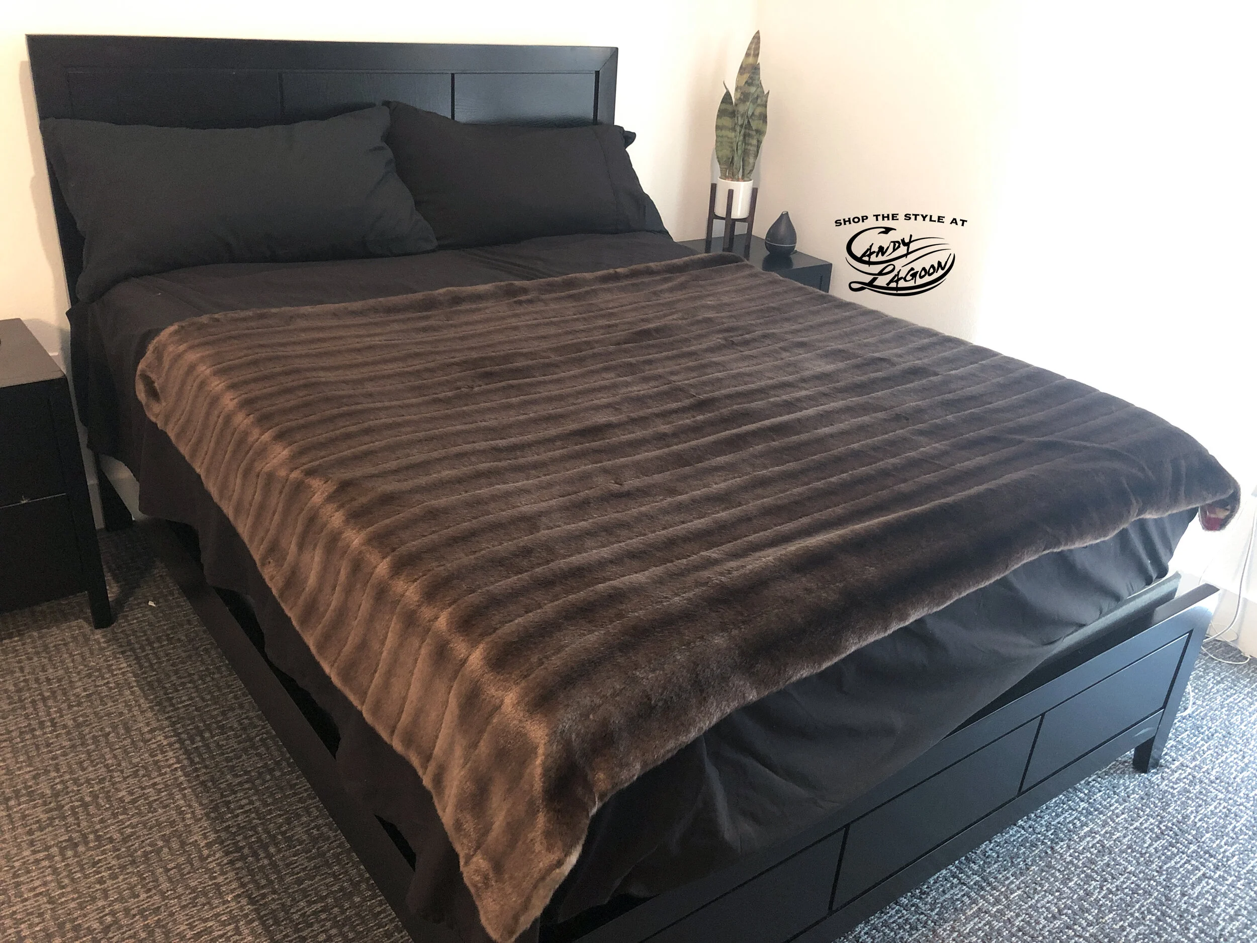 B - MINK WIDE Queen.jpg