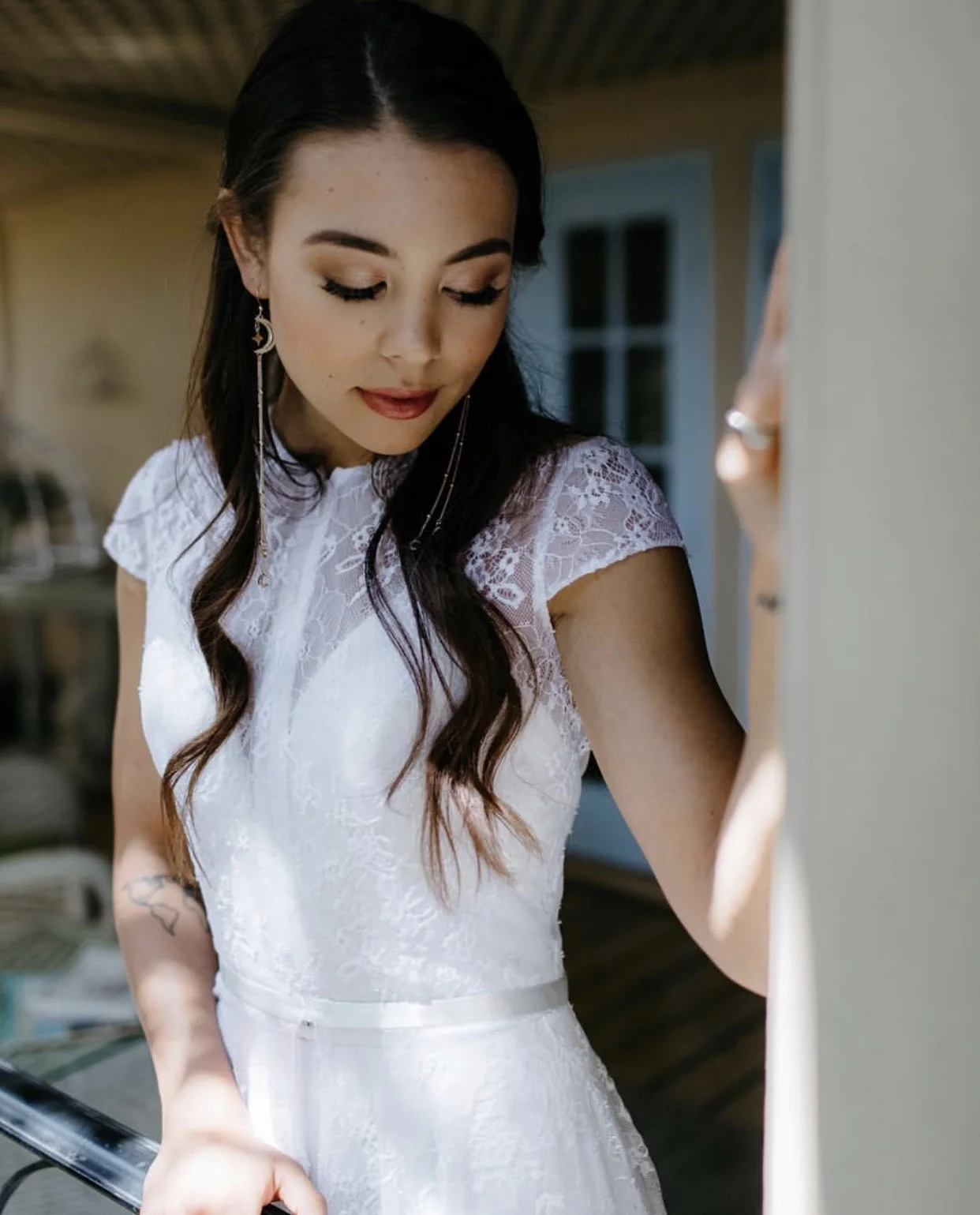 Hair: Jennifer Mau | Makeup by Ashley Tani | Shot for The Freshest Bride