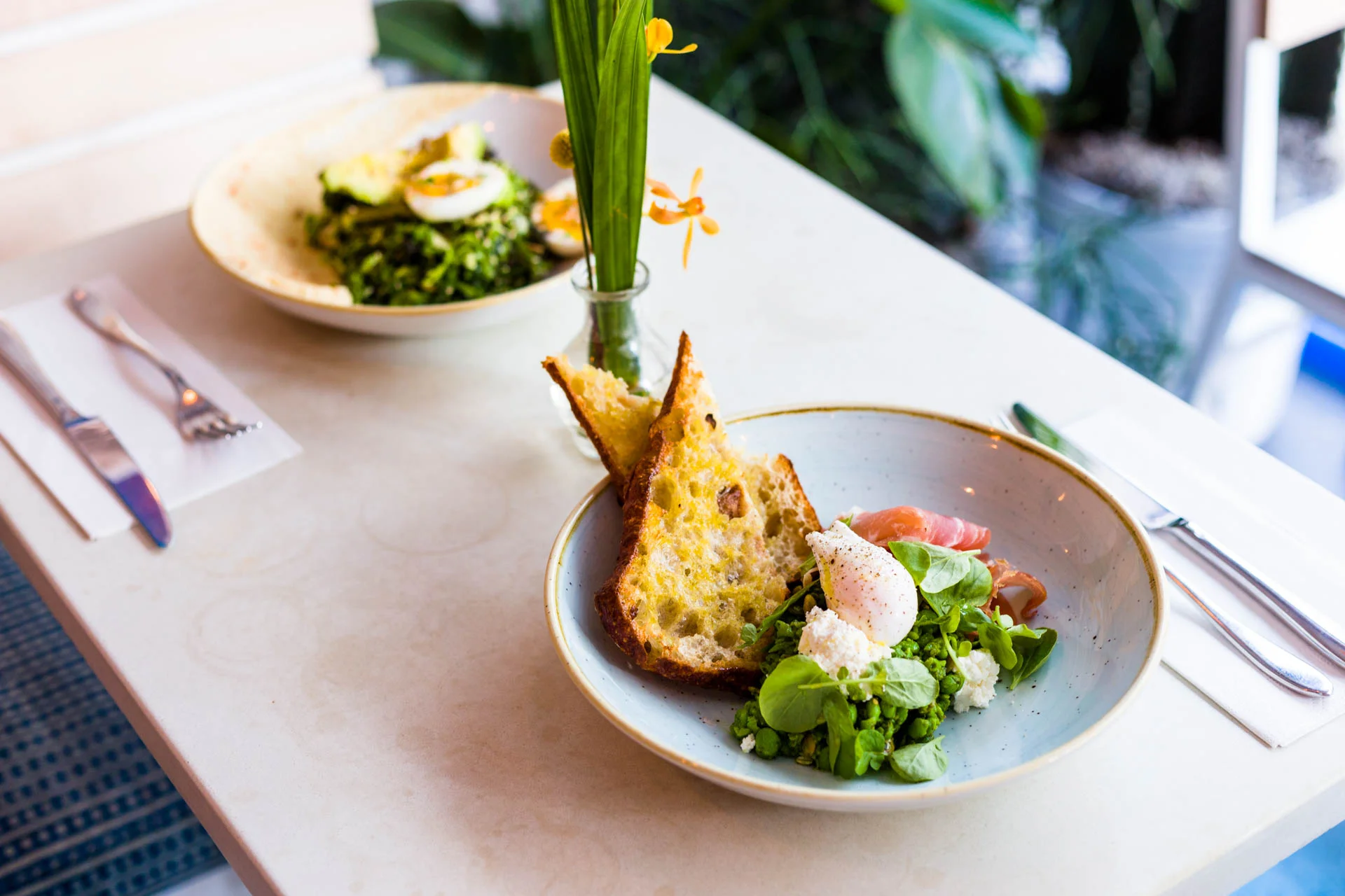 two_hands_restaurant-23.jpg