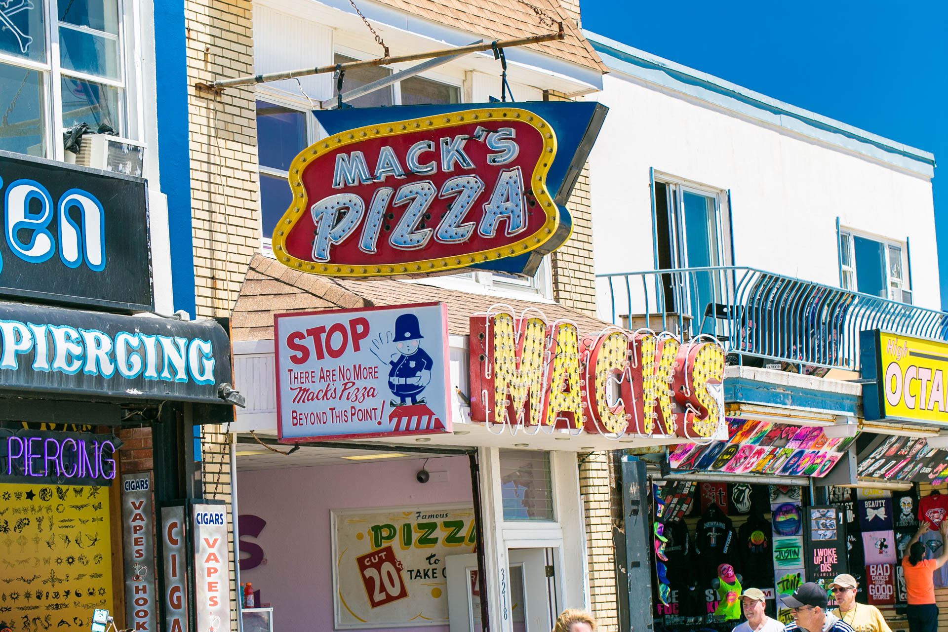 Last Mack's Pizza